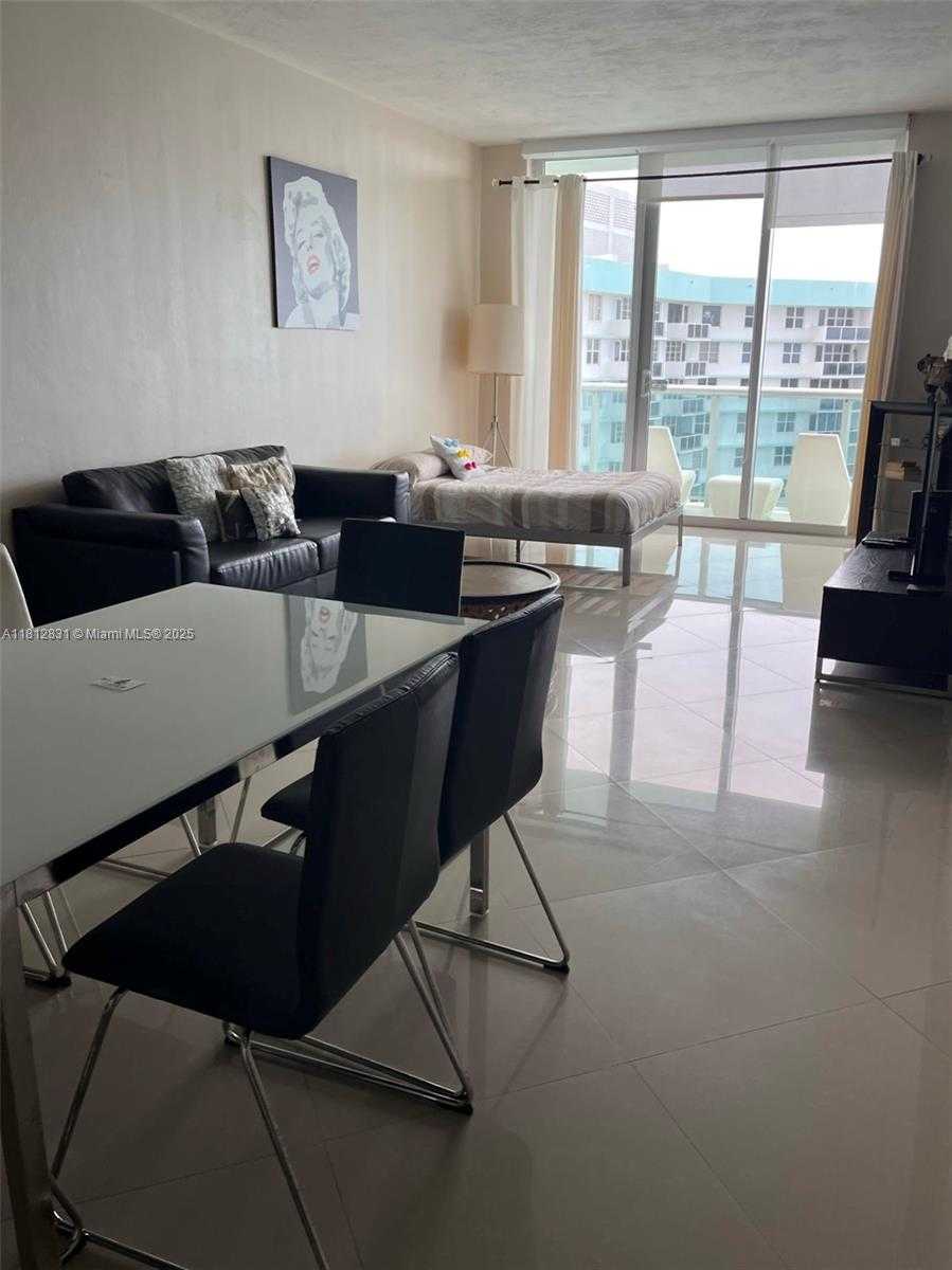 Small Image of 3901 S OCEAN DR #PH16Y, Hollywood Number 3