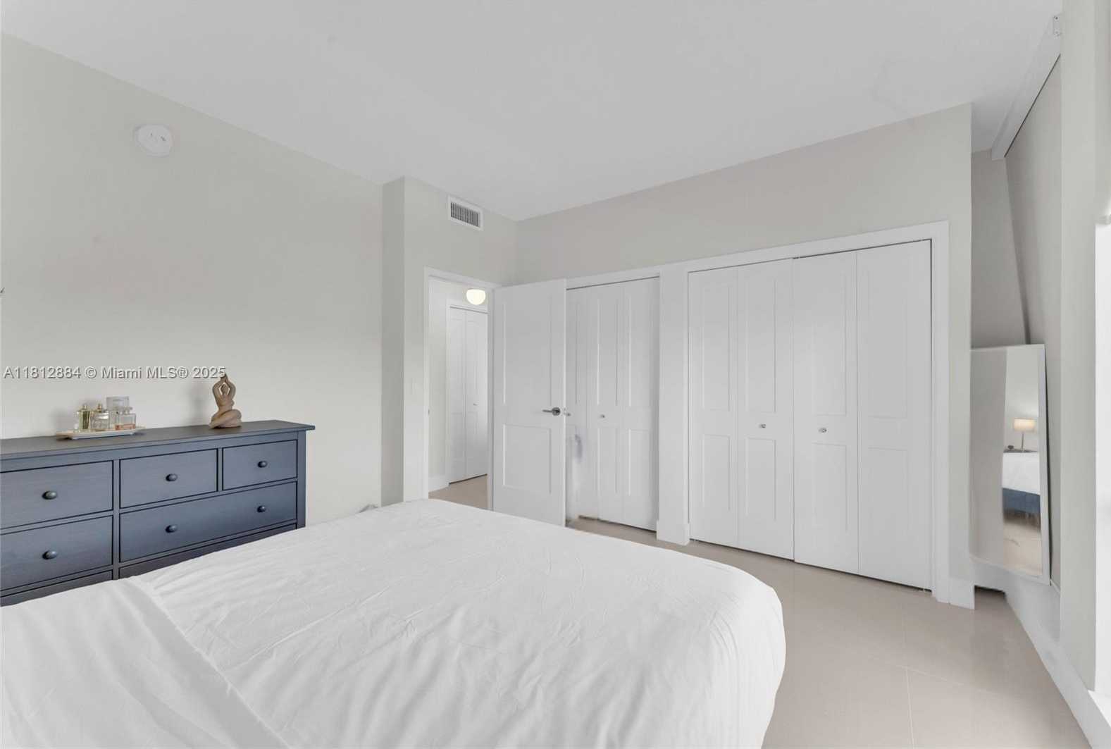 Small Image of 700 BILTMORE WAY #505, Coral Gables Number 10