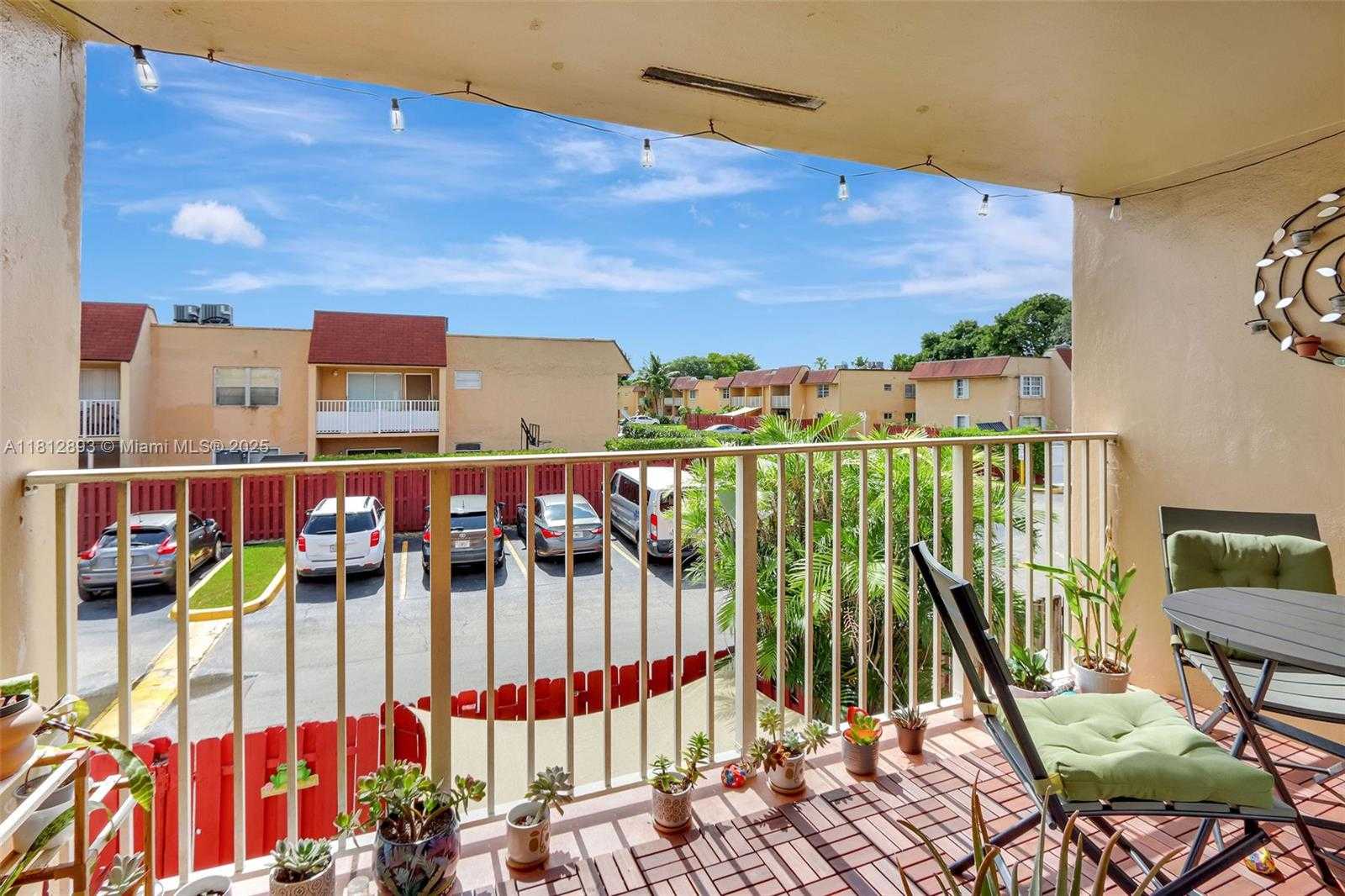 Small Image of 9972 SOUTH WEST 88TH ST #1128, Miami Number 4