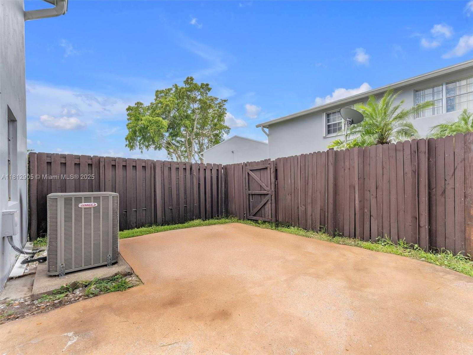 Small Image of 1849 SOUTH WEST 81ST WAY #1-24, Davie Number 23