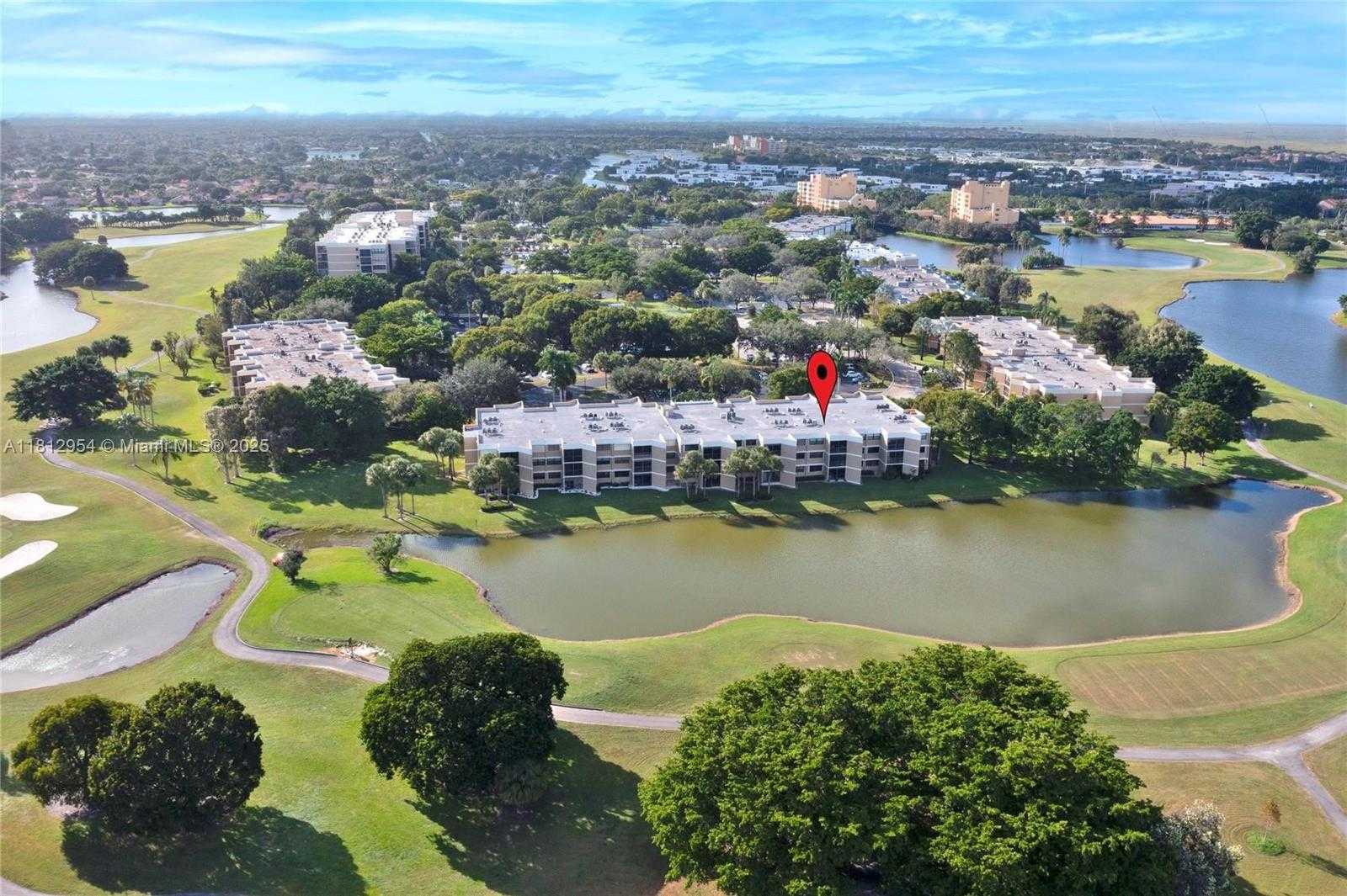 Small Image of 16100 GOLF CLUB RD #203, Weston Number 2