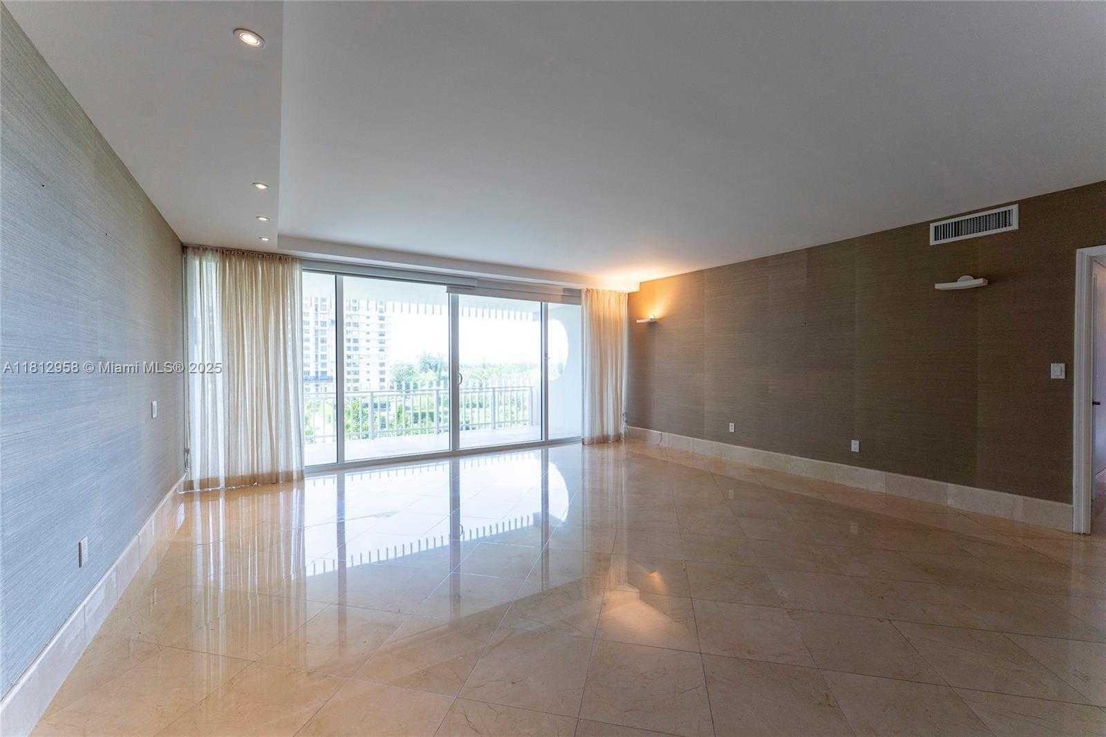 Small Image of 10205 COLLINS AVE #401, Bal Harbour Number 19