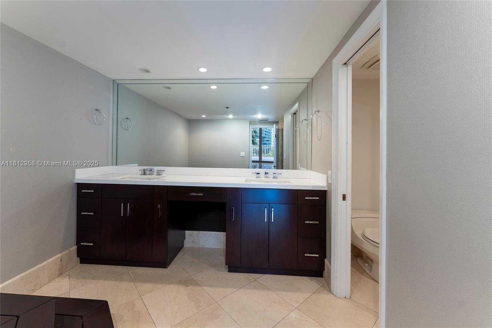 Small Image of 10205 COLLINS AVE #401, Bal Harbour Number 23