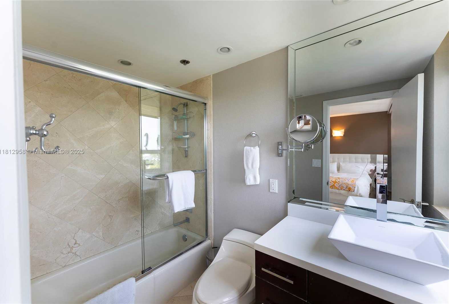Small Image of 10205 COLLINS AVE #401, Bal Harbour Number 33