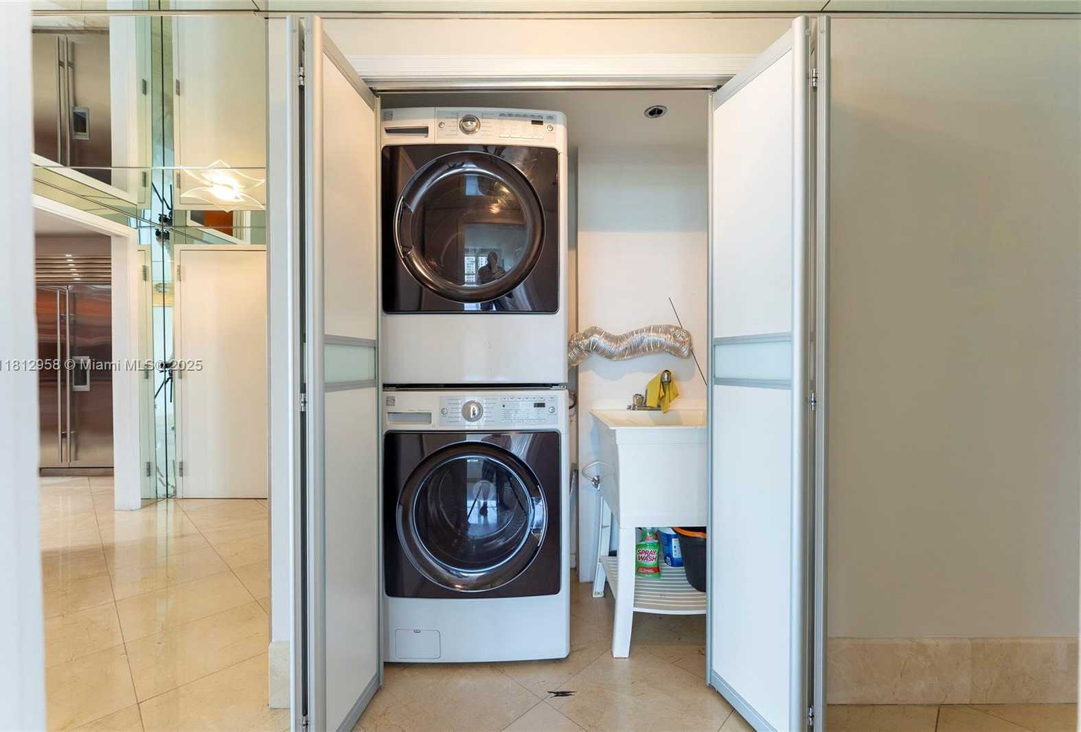 Small Image of 10205 COLLINS AVE #401, Bal Harbour Number 35