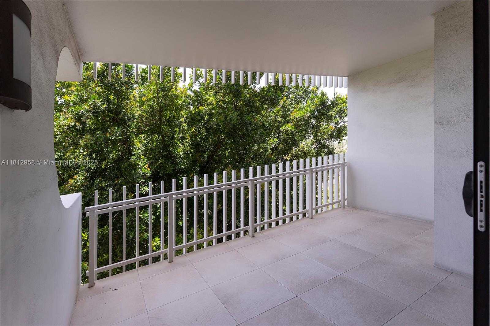 Small Image of 10205 COLLINS AVE #401, Bal Harbour Number 42