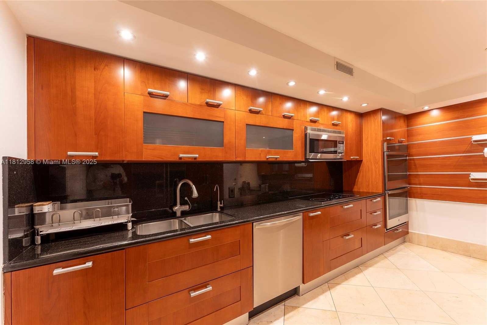 Small Image of 10205 COLLINS AVE #401, Bal Harbour Number 5