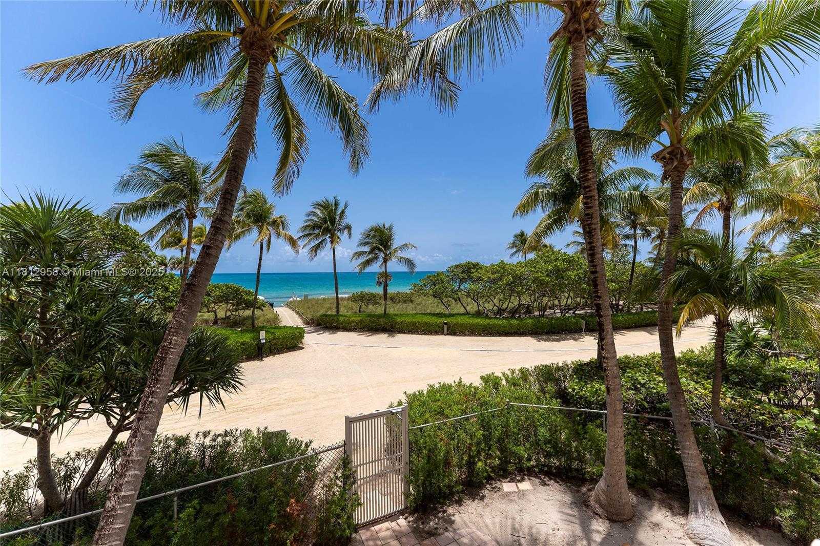 Small Image of 10205 COLLINS AVE #401, Bal Harbour Number 61