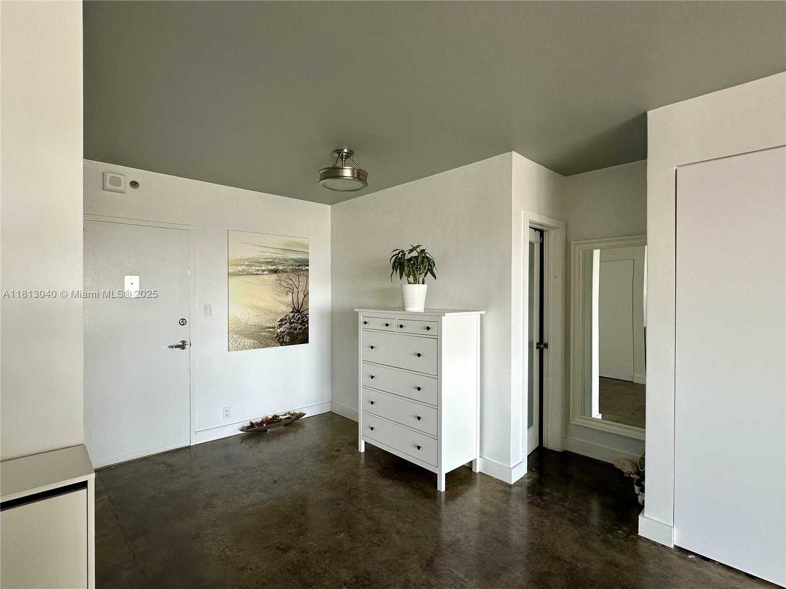Small Image of 1000 WEST AVE #932, Miami Beach Number 14