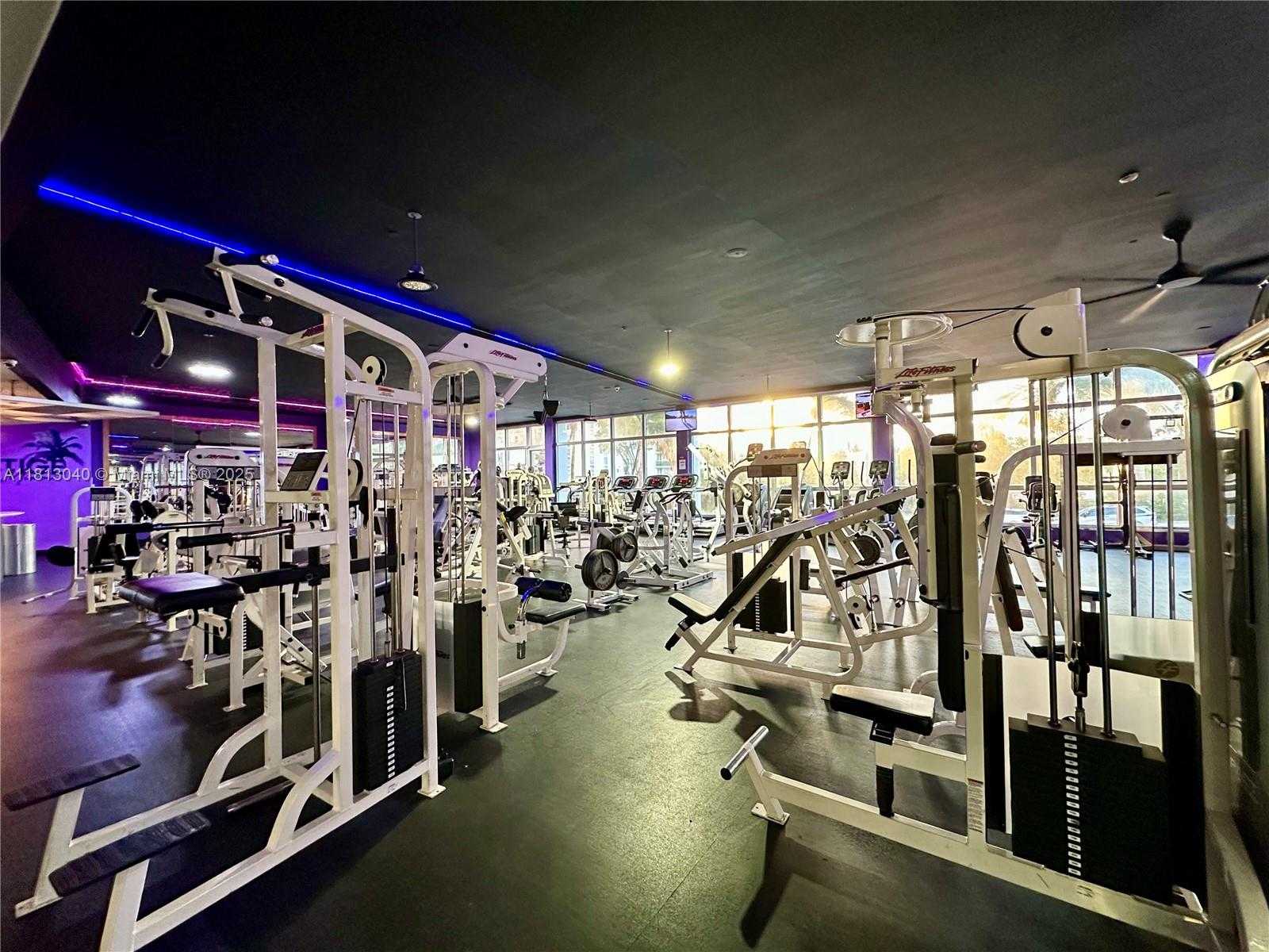 Small Image of 1000 WEST AVE #932, Miami Beach Number 29