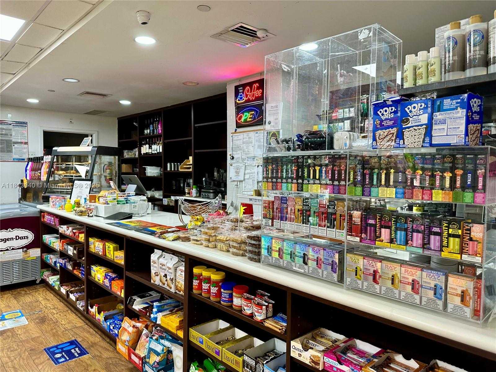 Small Image of 1000 WEST AVE #932, Miami Beach Number 35