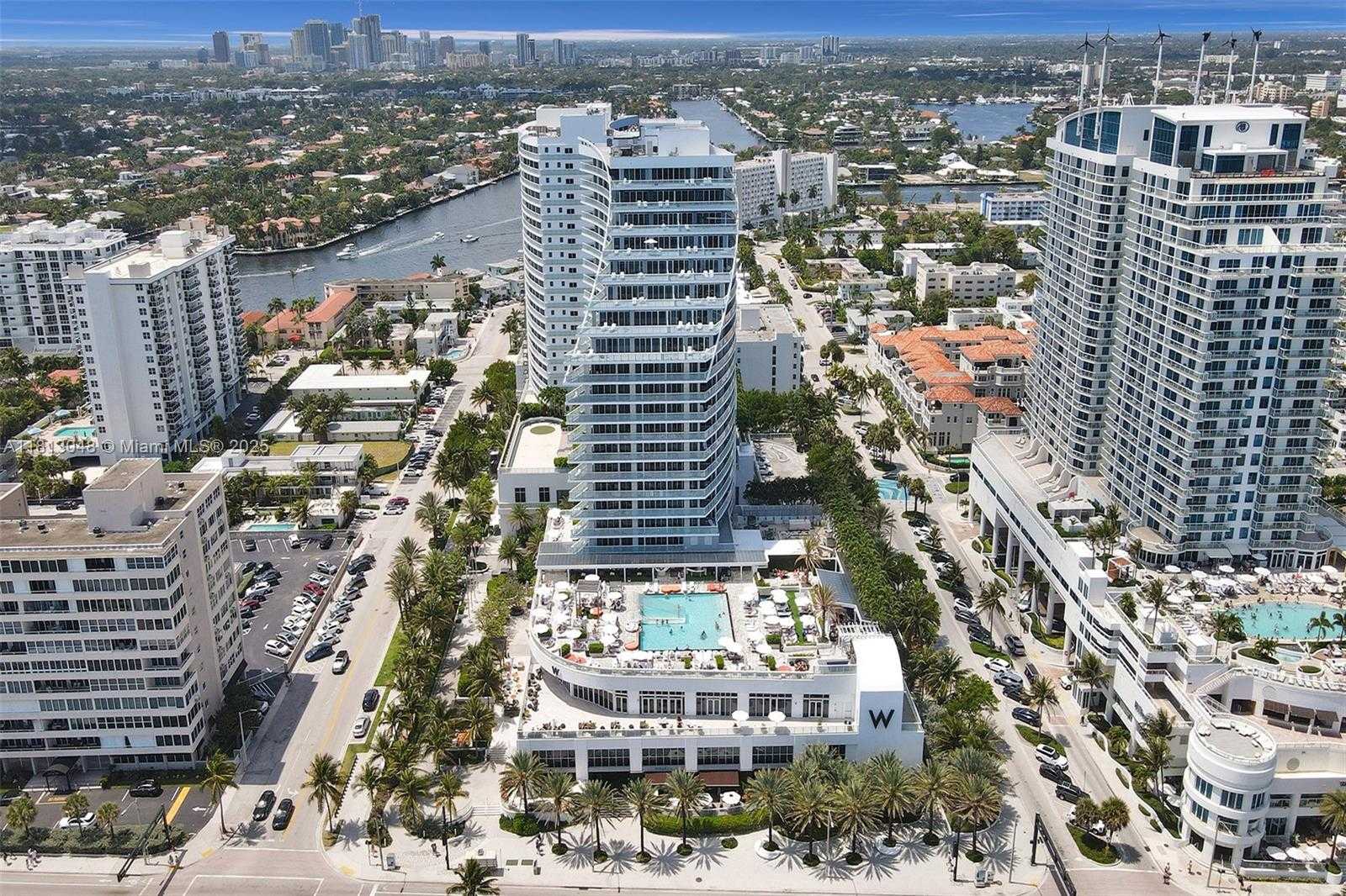 Small Image of 3101 BAYSHORE DR #1208, Fort Lauderdale Number 4