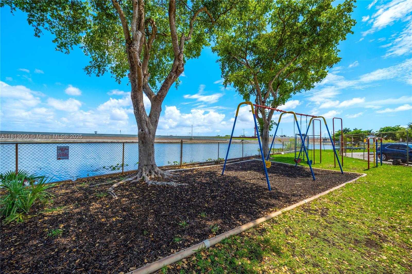 Small Image of 4709 NORTH WEST 7TH ST #405-9, Miami Number 20