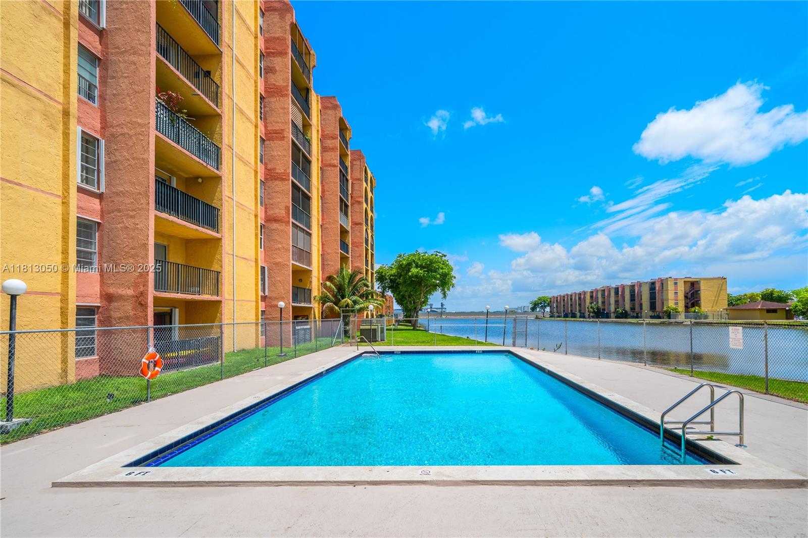 Small Image of 4709 NORTH WEST 7TH ST #405-9, Miami Number 23
