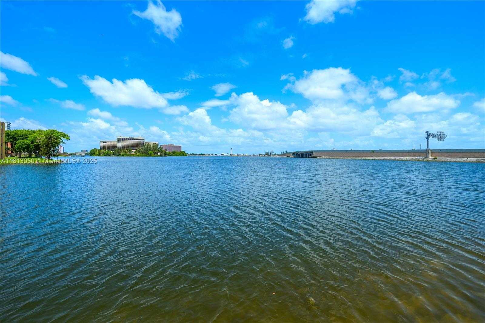 Small Image of 4709 NORTH WEST 7TH ST #405-9, Miami Number 28