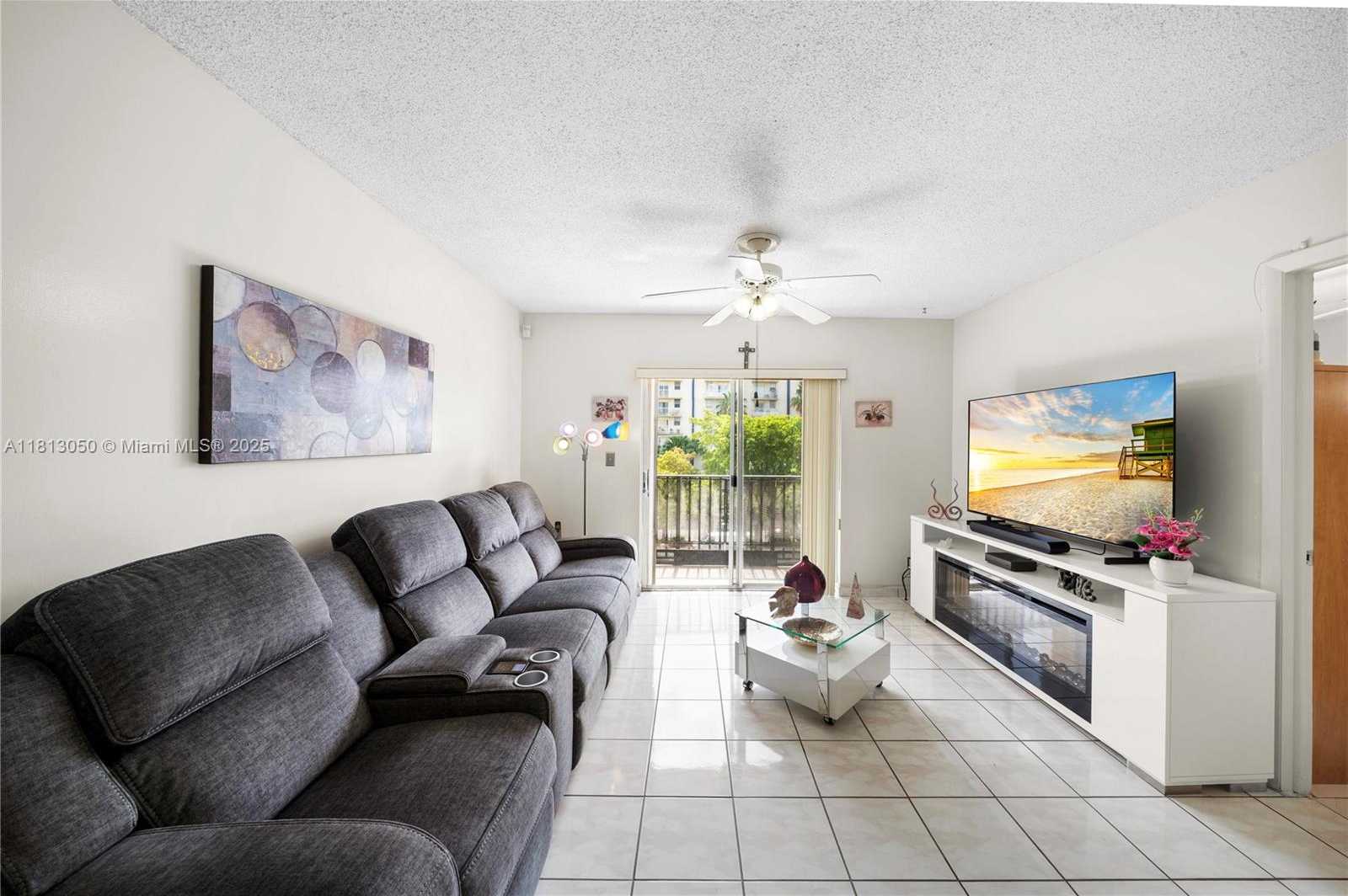 Small Image of 4709 NORTH WEST 7TH ST #405-9, Miami Number 3