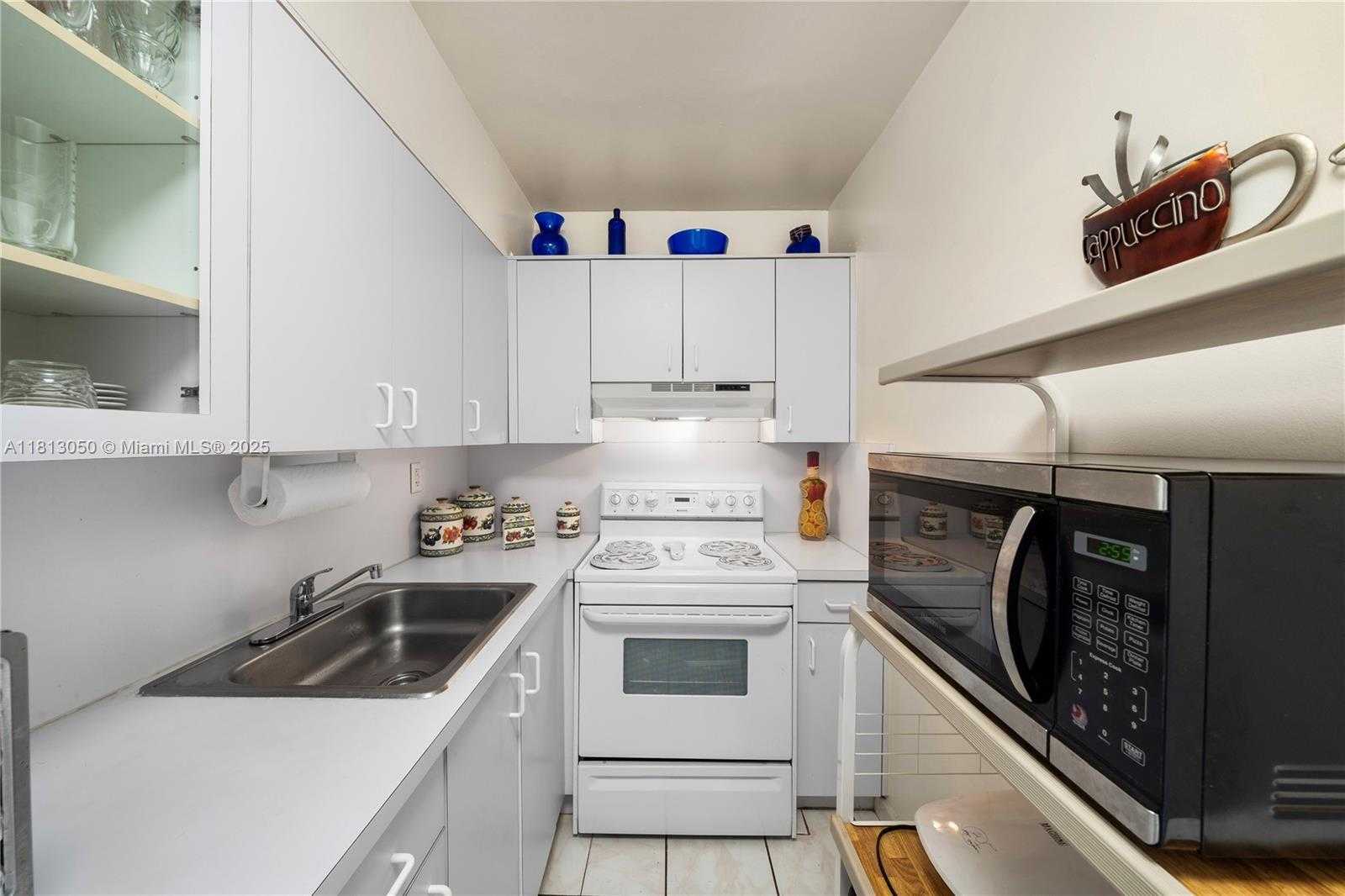 Small Image of 4709 NORTH WEST 7TH ST #405-9, Miami Number 8