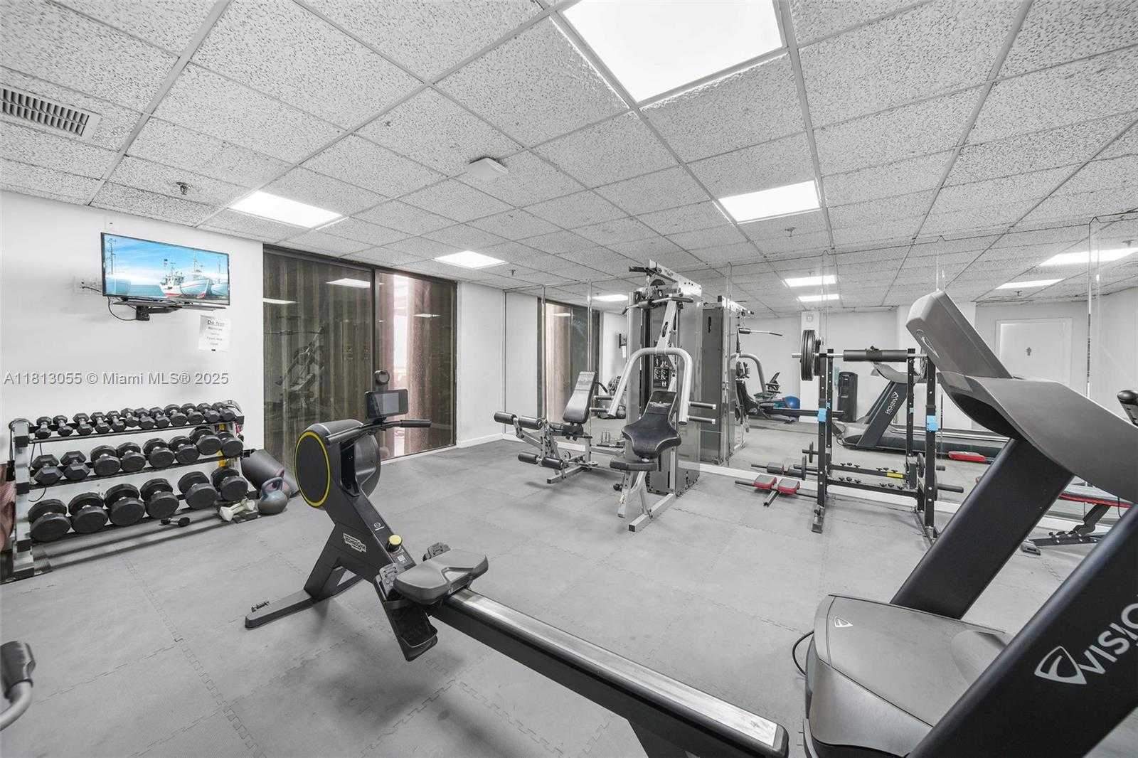 Small Image of 6061 COLLINS AVE #5F, Miami Beach Number 24