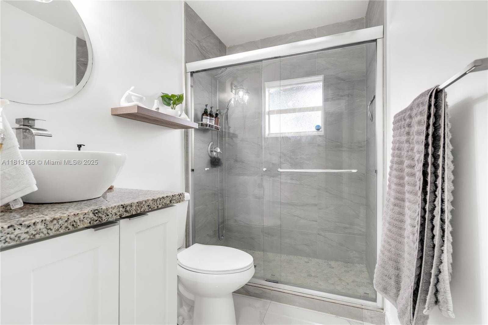 Small Image of 5408 SOUTH WEST 138TH AVE, Miami Number 11