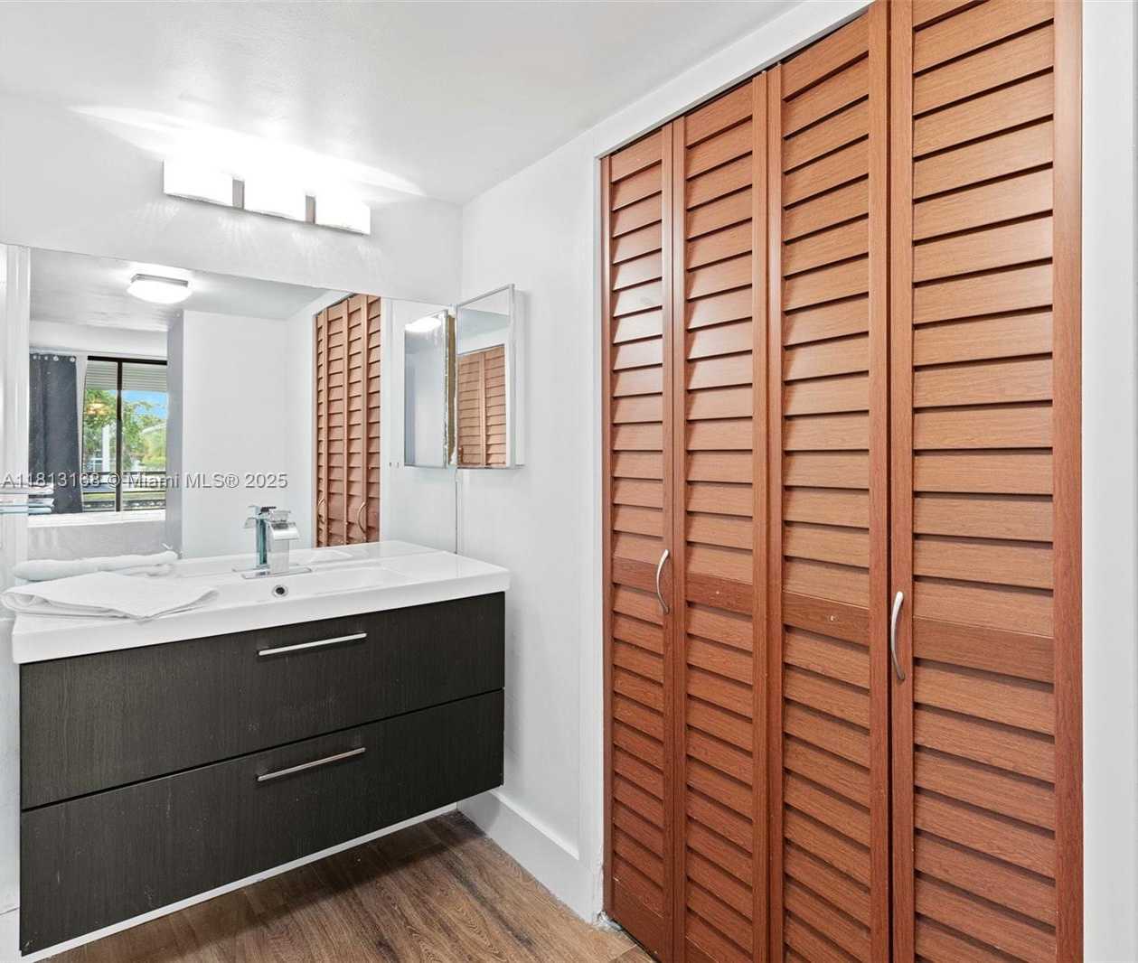 Small Image of 6451 NORTH UNIVERSITY DR #205, Tamarac Number 16