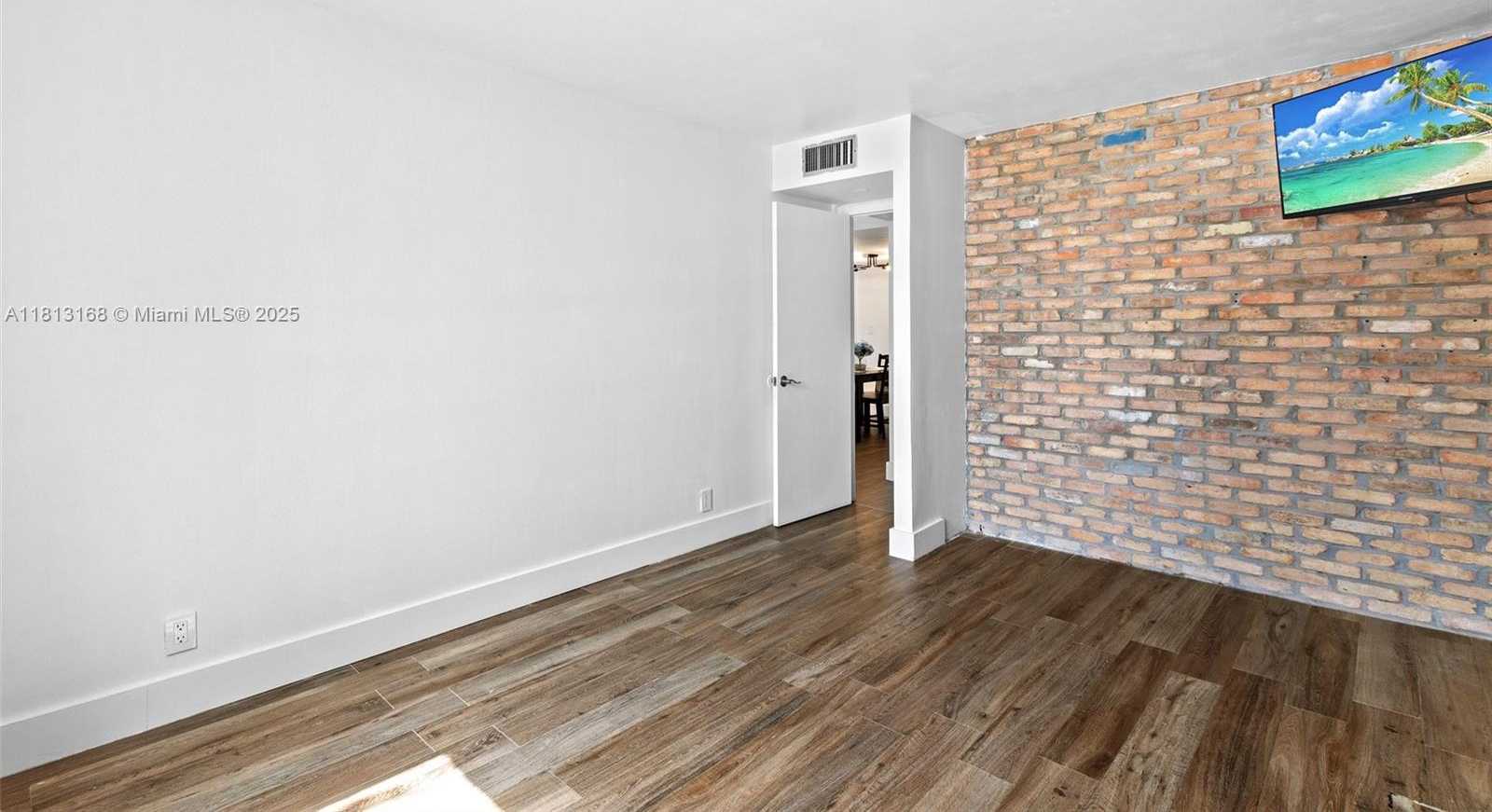 Small Image of 6451 NORTH UNIVERSITY DR #205, Tamarac Number 19