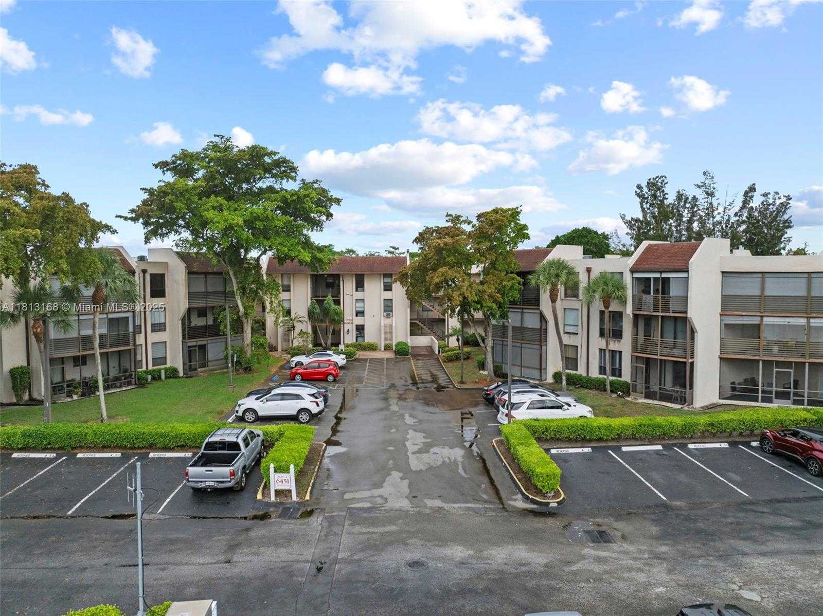 Small Image of 6451 NORTH UNIVERSITY DR #205, Tamarac Number 26