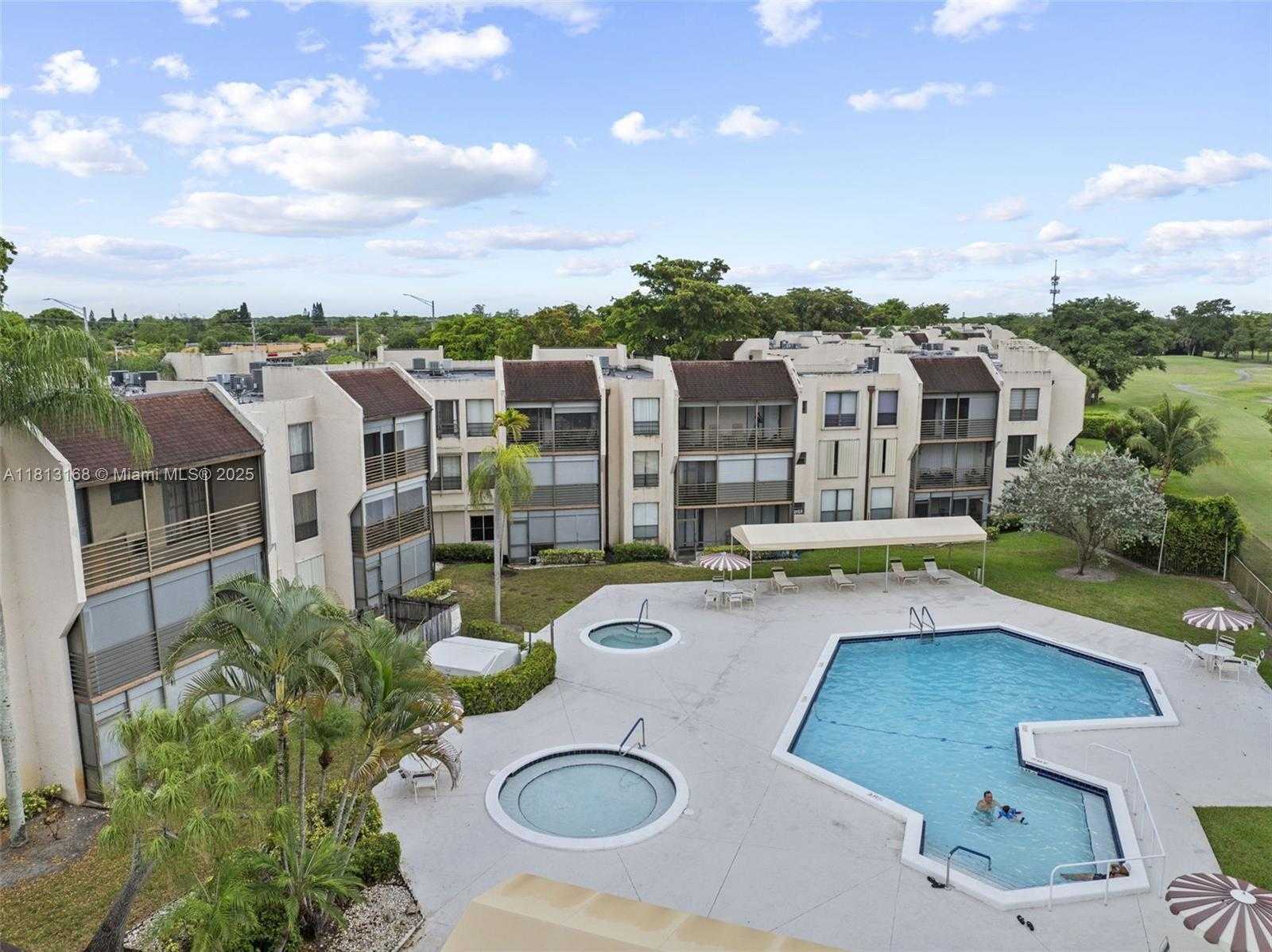 Small Image of 6451 NORTH UNIVERSITY DR #205, Tamarac Number 32