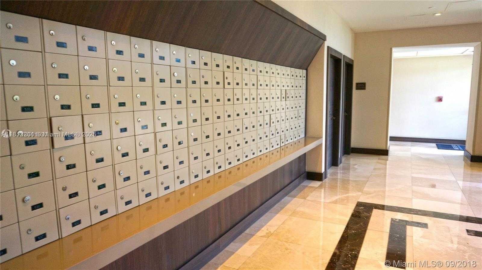 Small Image of 20505 EAST COUNTRY CLUB DR #2039, Aventura Number 12