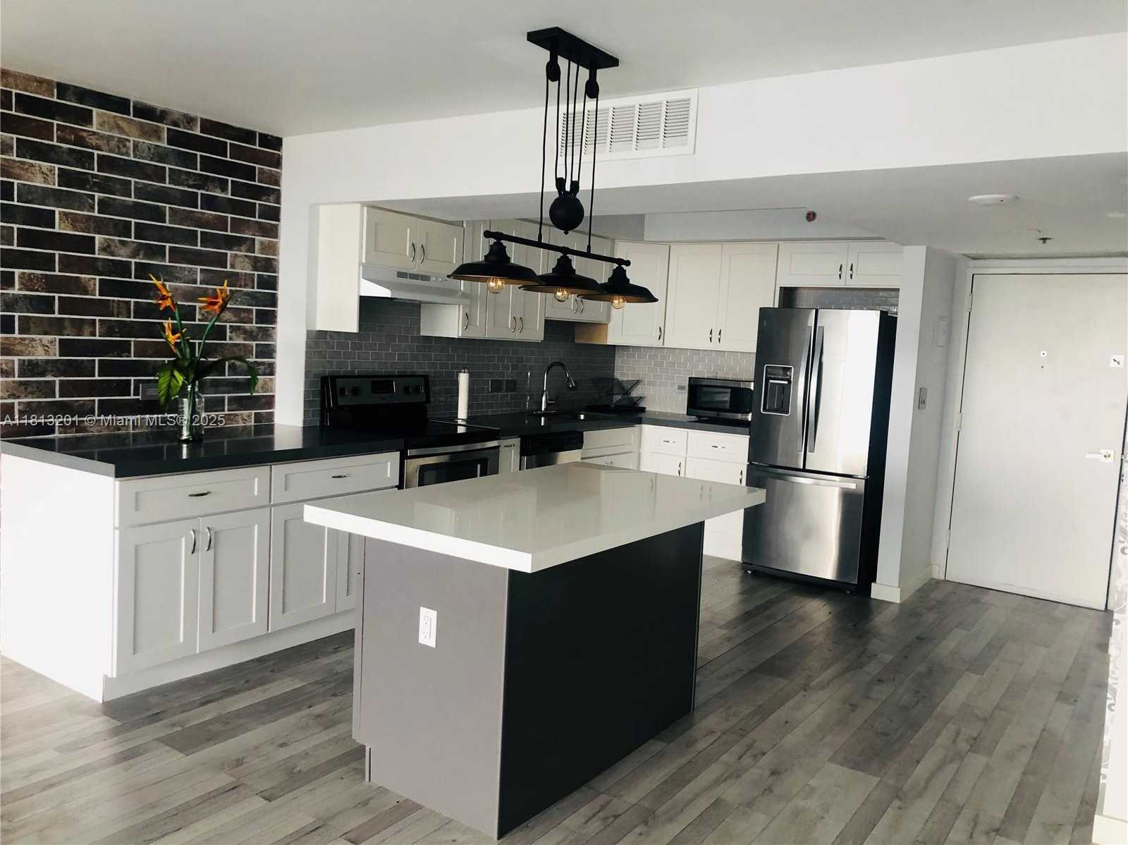 Small Image of 20505 EAST COUNTRY CLUB DR #2039, Aventura Number 19