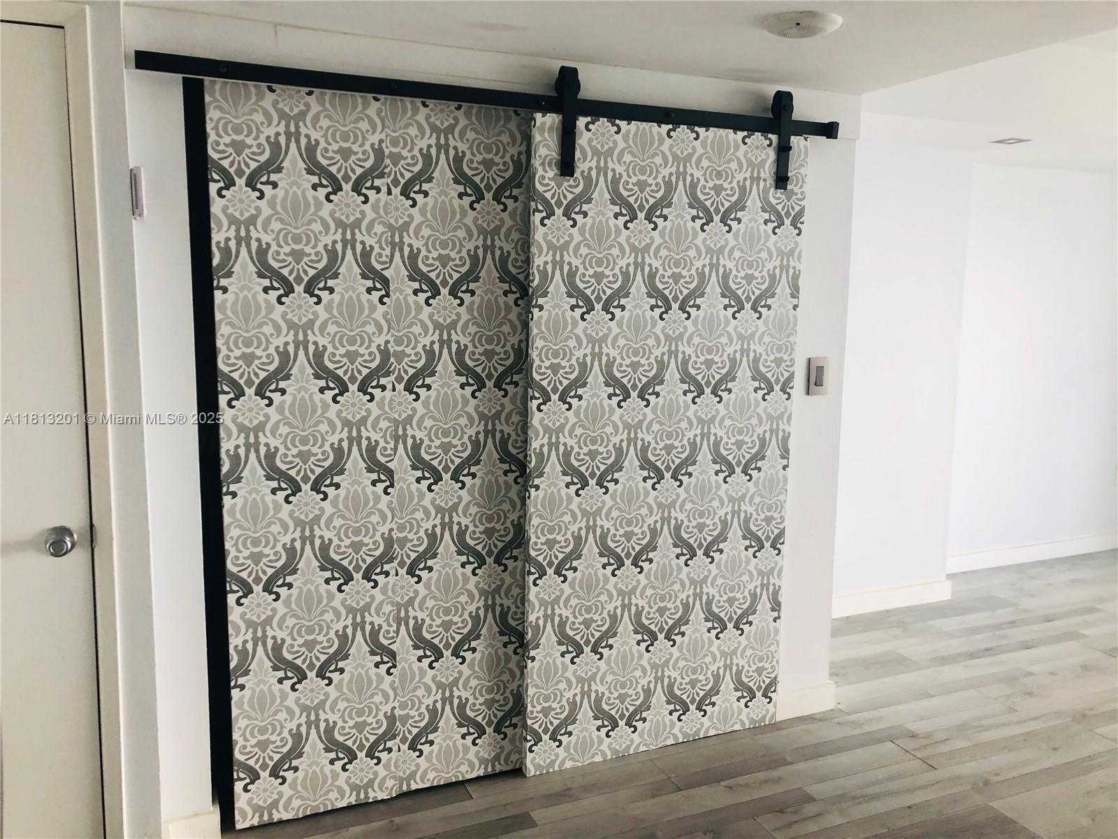Small Image of 20505 EAST COUNTRY CLUB DR #2039, Aventura Number 20