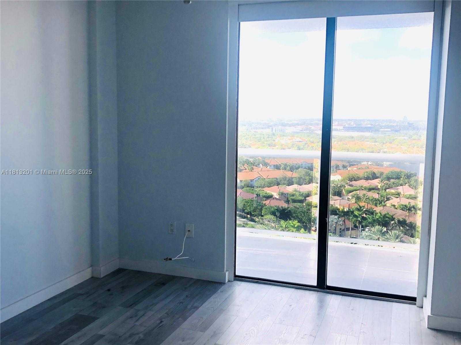 Small Image of 20505 EAST COUNTRY CLUB DR #2039, Aventura Number 39