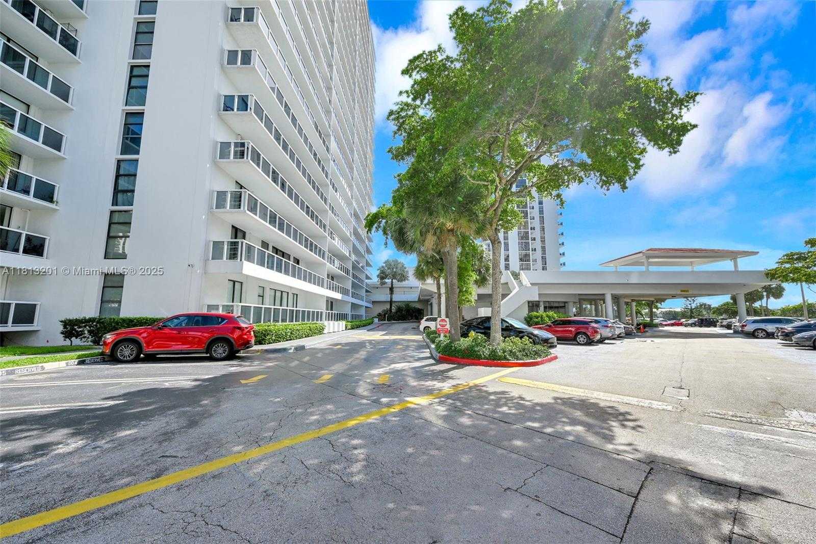 Small Image of 20505 EAST COUNTRY CLUB DR #2039, Aventura Number 53