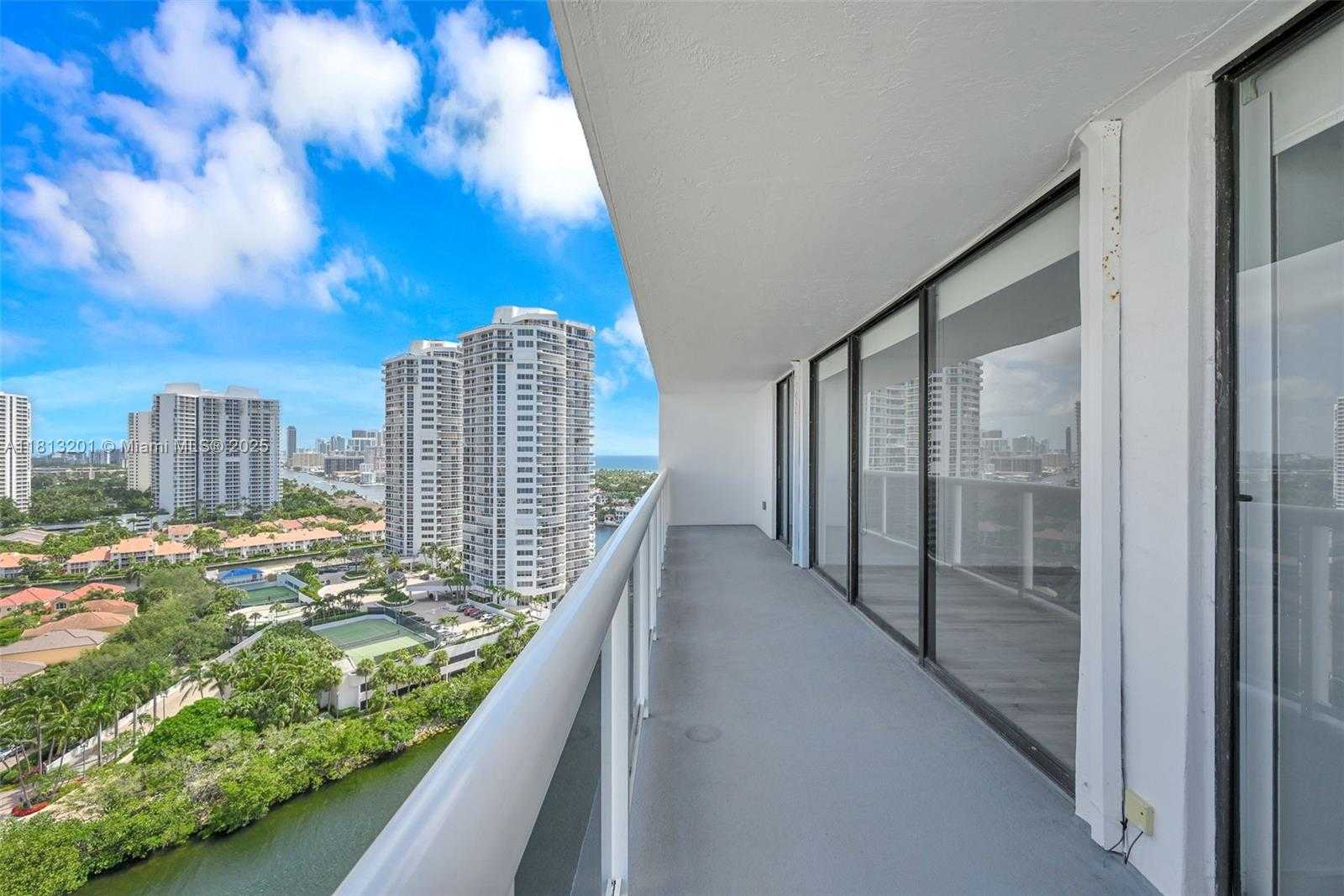 Small Image of 20505 EAST COUNTRY CLUB DR #2039, Aventura Number 60