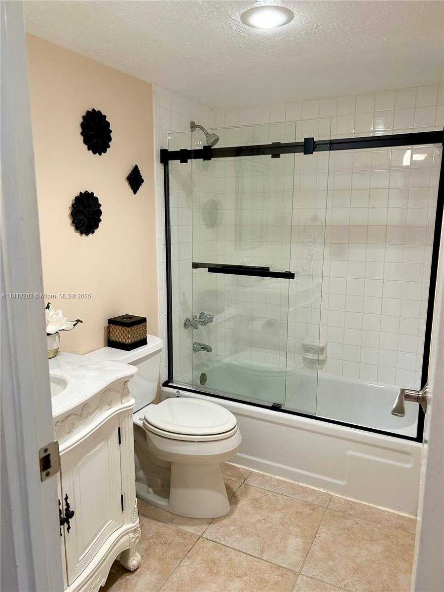 Small Image of 1500 SOUTH OCEAN DR #PHJ, Hollywood Number 31