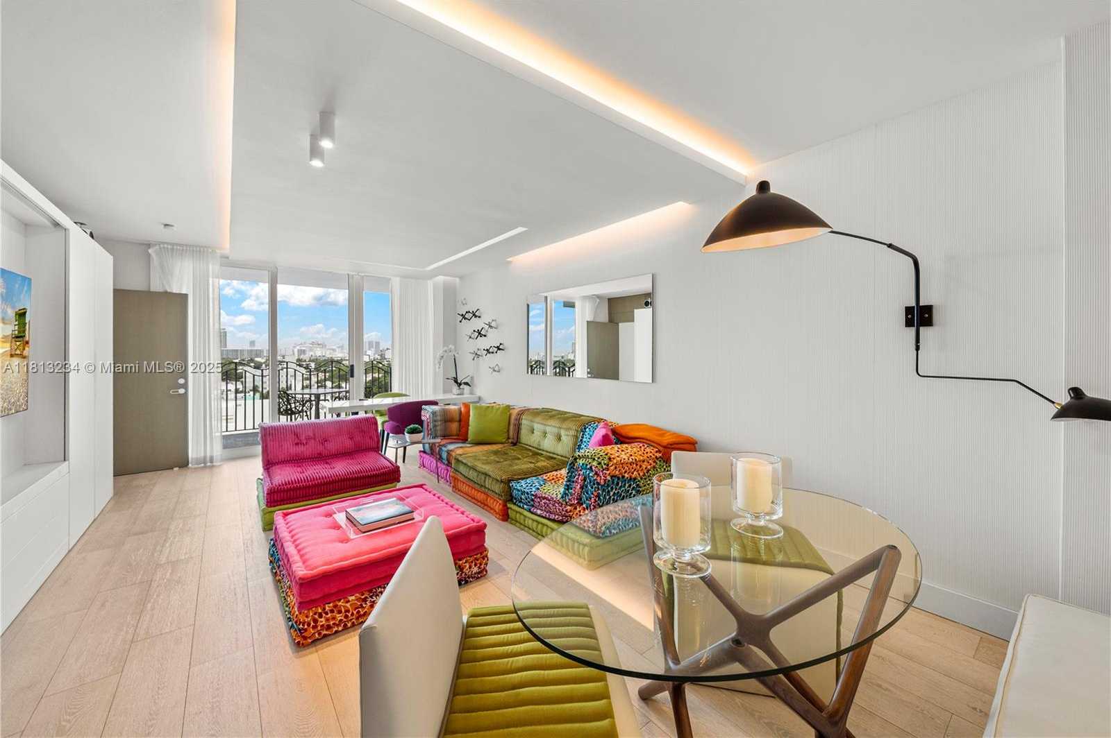 Small Image of 1500 OCEAN DR #910, Miami Beach Number 13