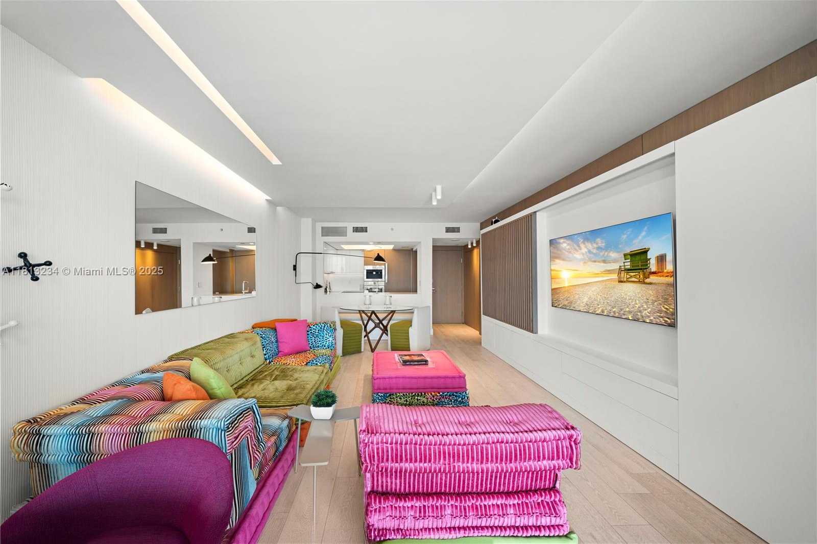 Small Image of 1500 OCEAN DR #910, Miami Beach Number 23