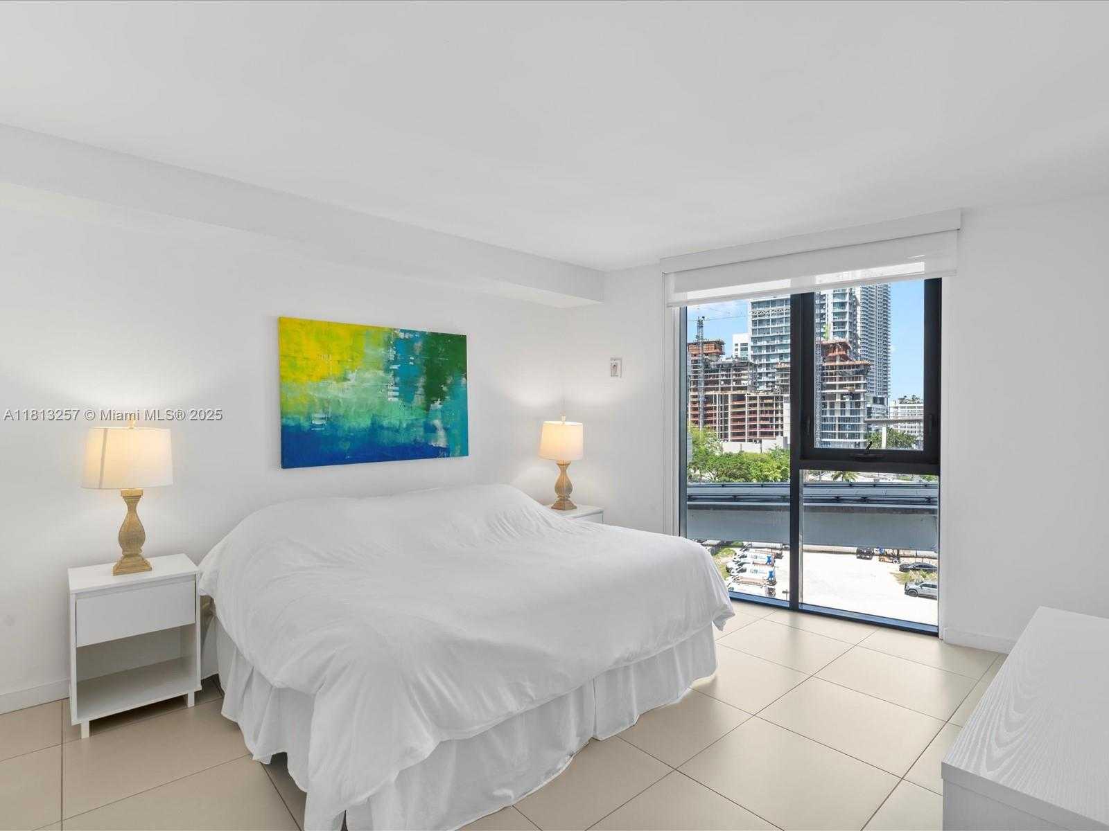 Small Image of 31 SOUTH EAST 6TH ST #802, Miami Number 20
