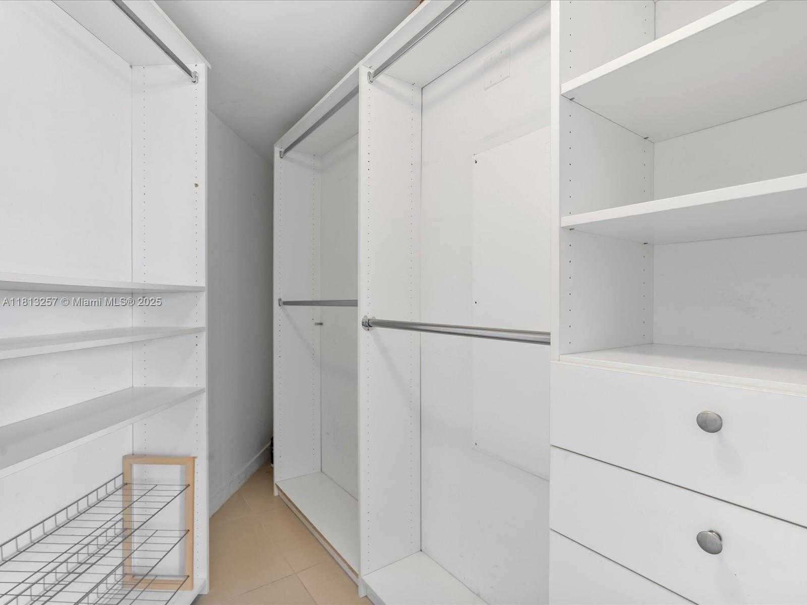 Small Image of 31 SOUTH EAST 6TH ST #802, Miami Number 3