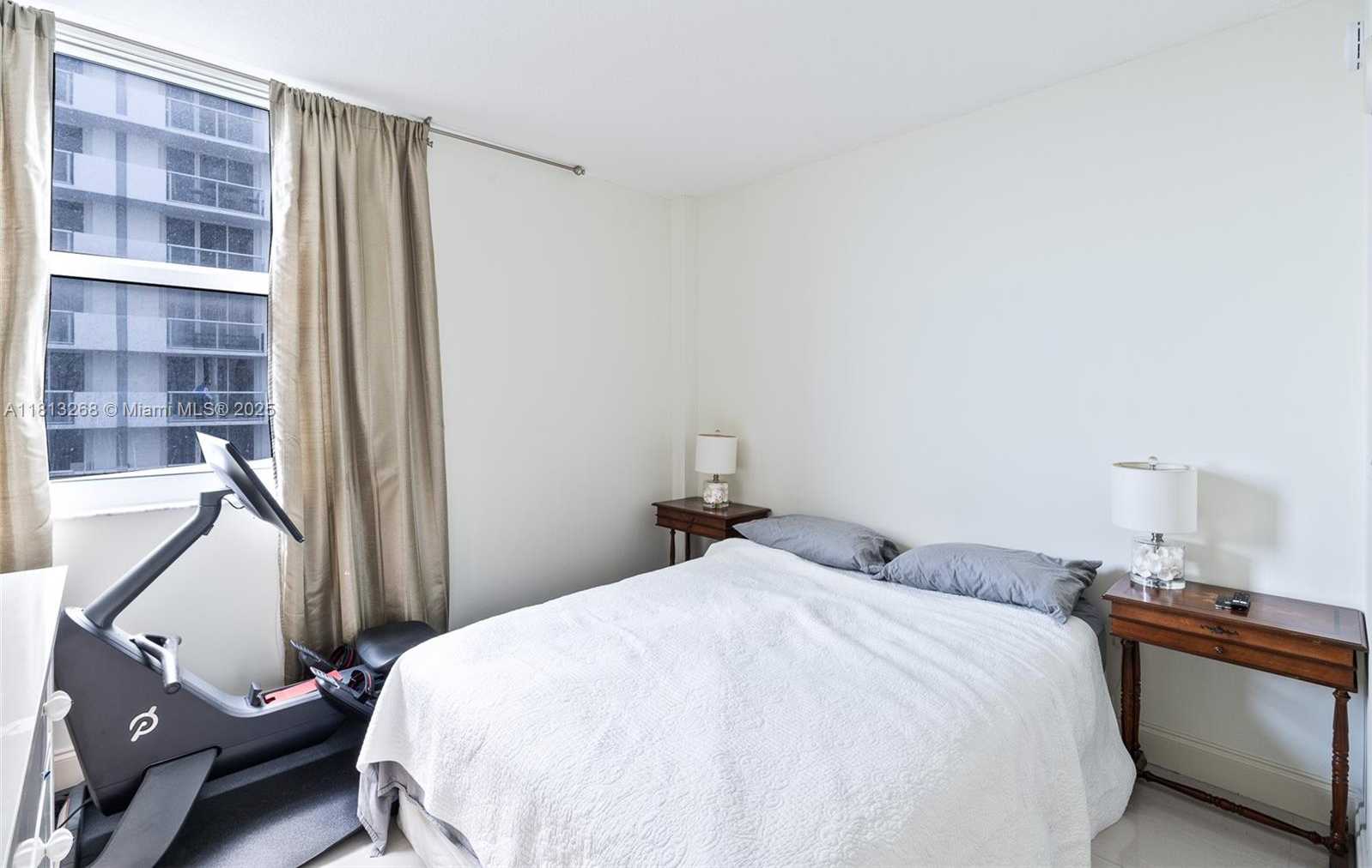 Small Image of 9201 COLLINS AVE #624, Surfside Number 16