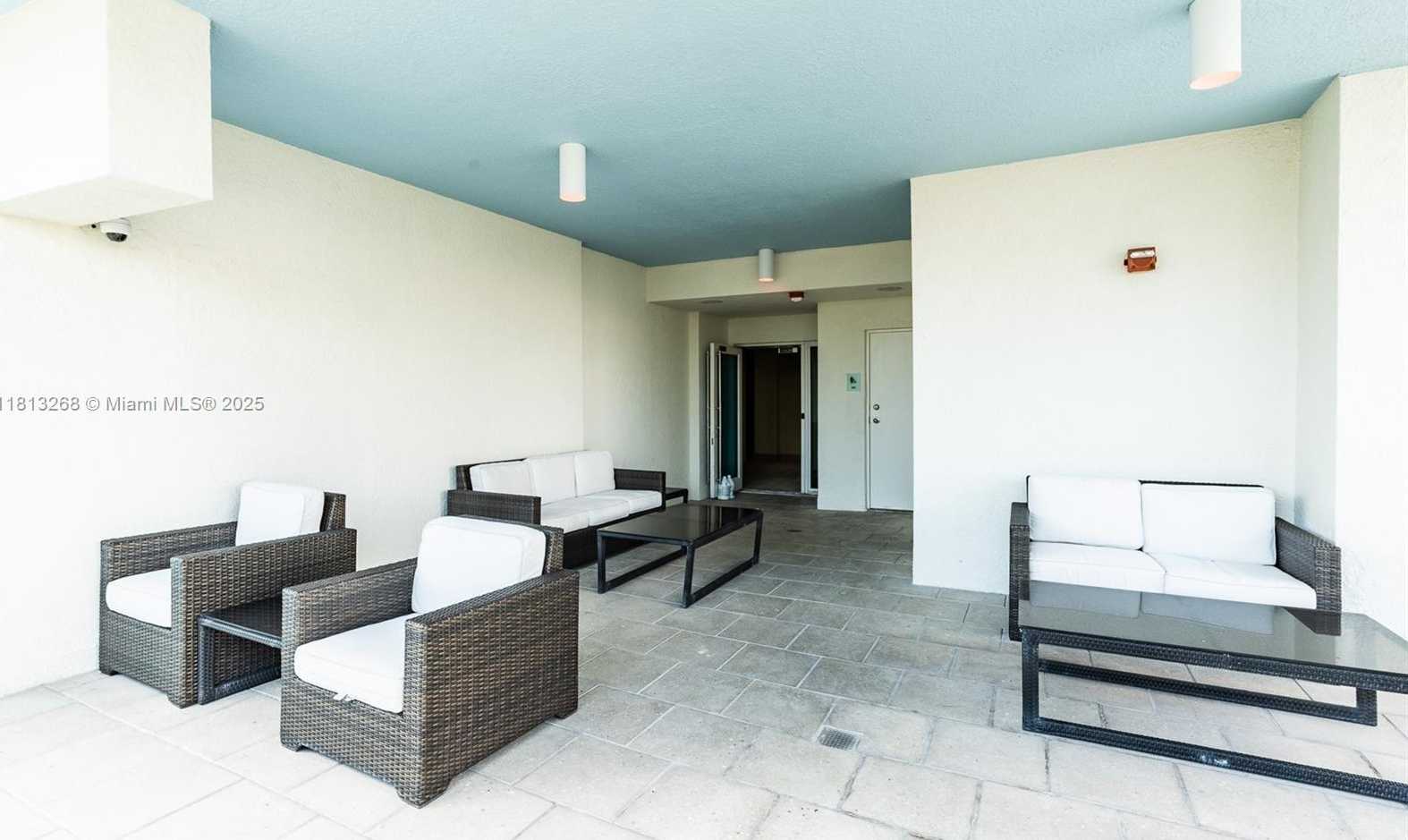 Small Image of 9201 COLLINS AVE #624, Surfside Number 22