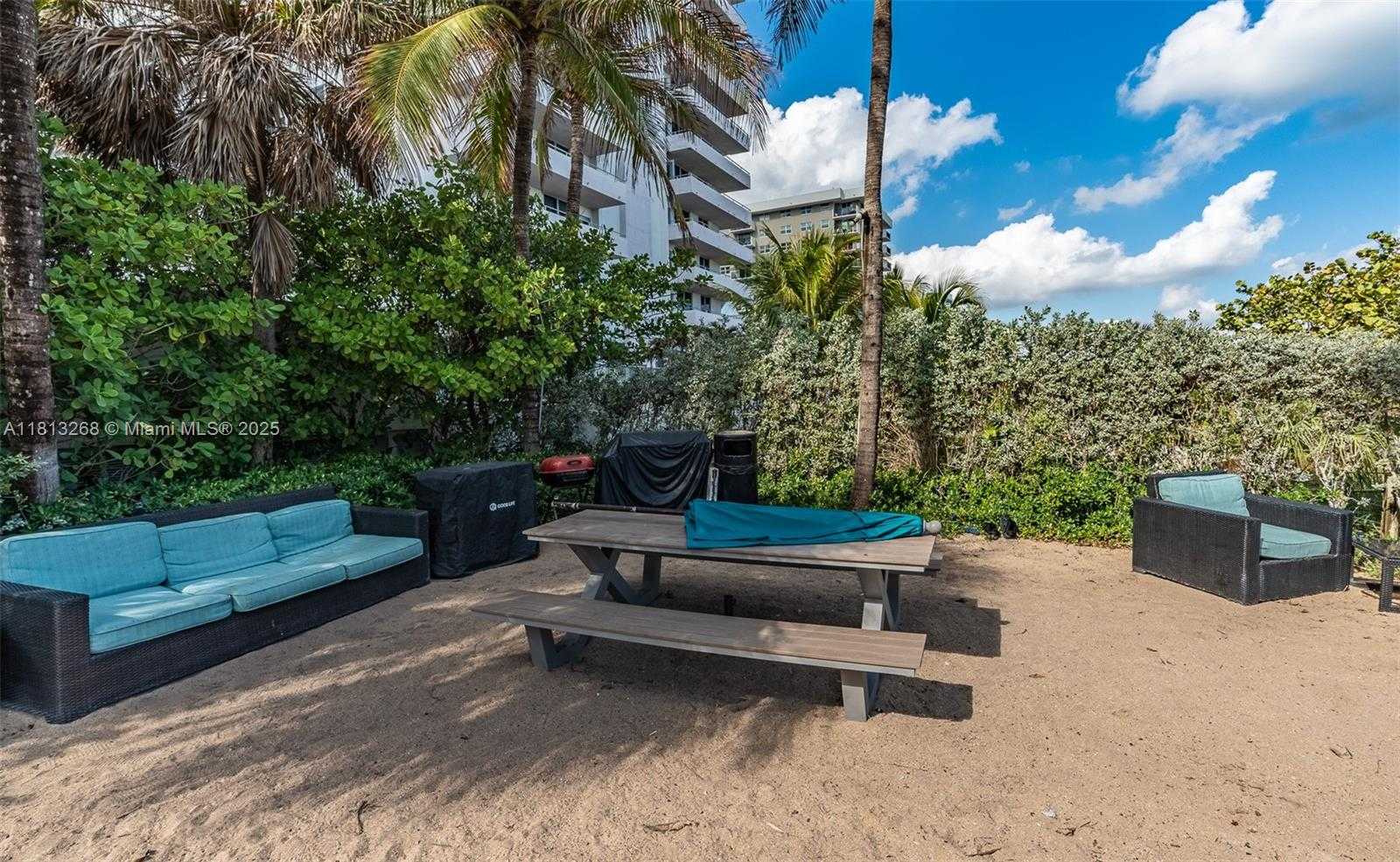 Small Image of 9201 COLLINS AVE #624, Surfside Number 24