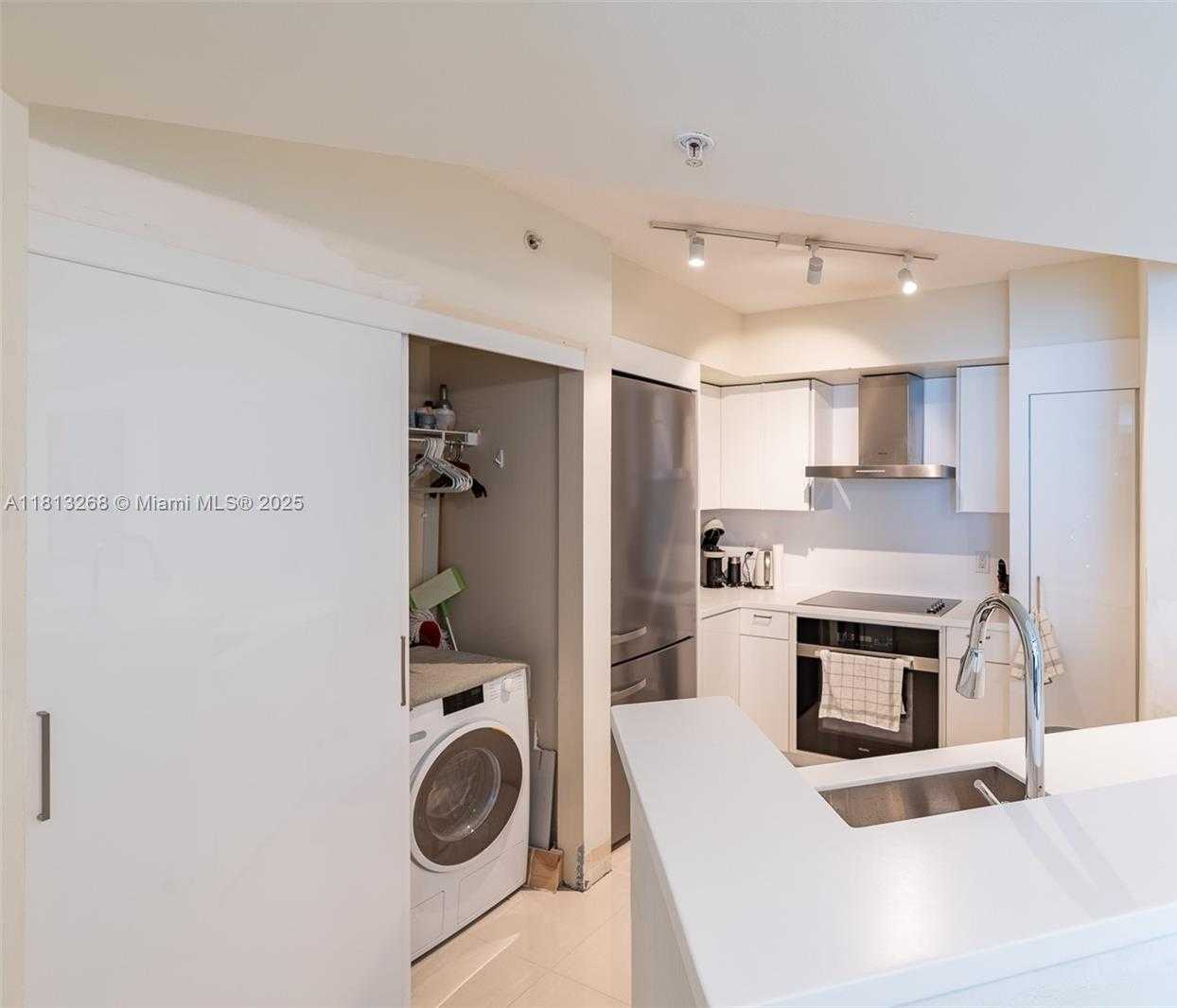 Small Image of 9201 COLLINS AVE #624, Surfside Number 5