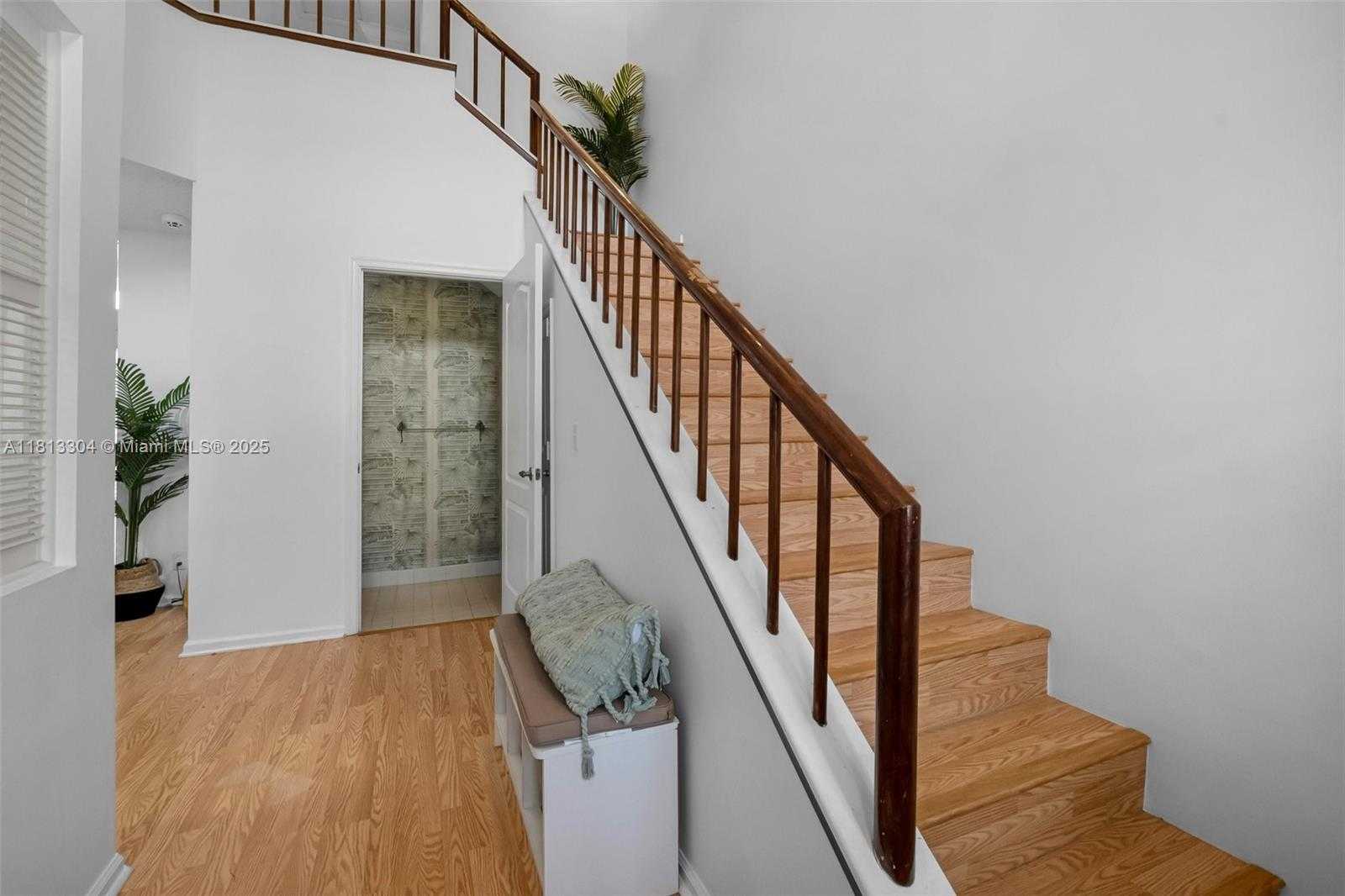 Small Image of 9280 Boca Gardens Pkwy, Boca Raton, FL 33496, USA Number 2