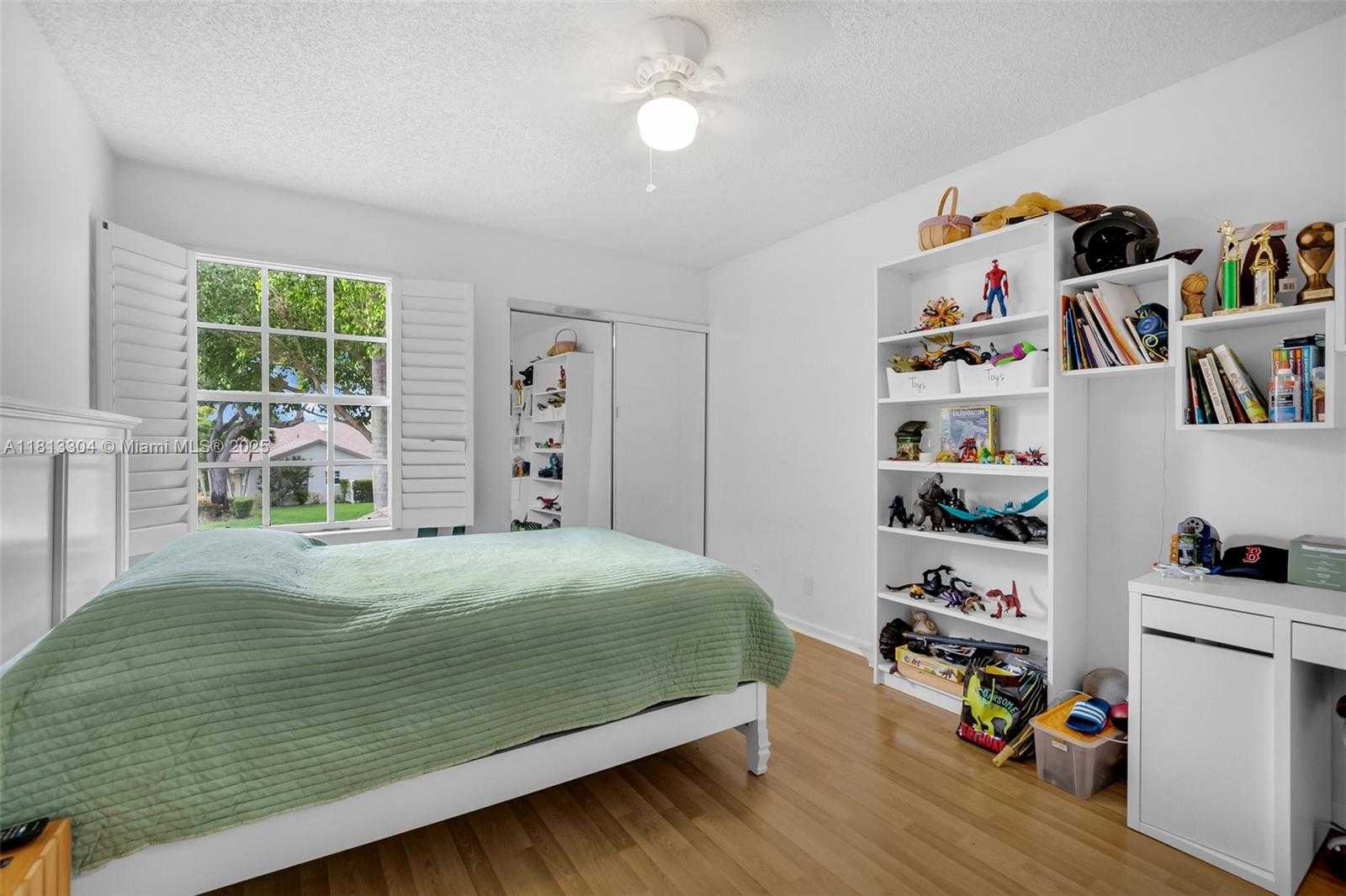 Small Image of 9280 Boca Gardens Pkwy, Boca Raton, FL 33496, USA Number 22