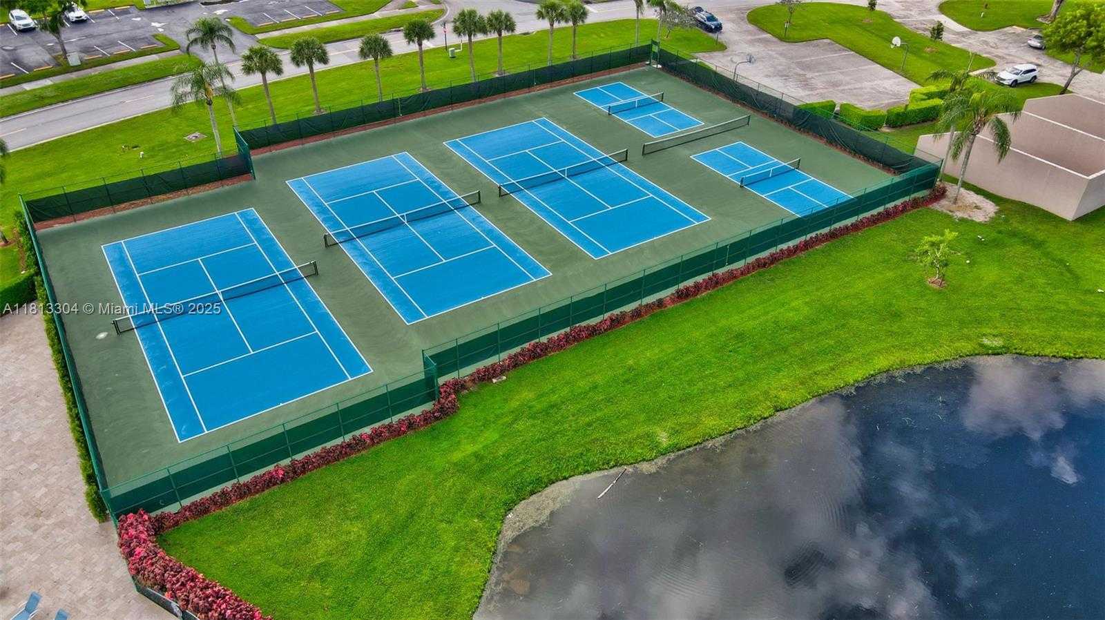 Small Image of 9280 Boca Gardens Pkwy, Boca Raton, FL 33496, USA Number 46