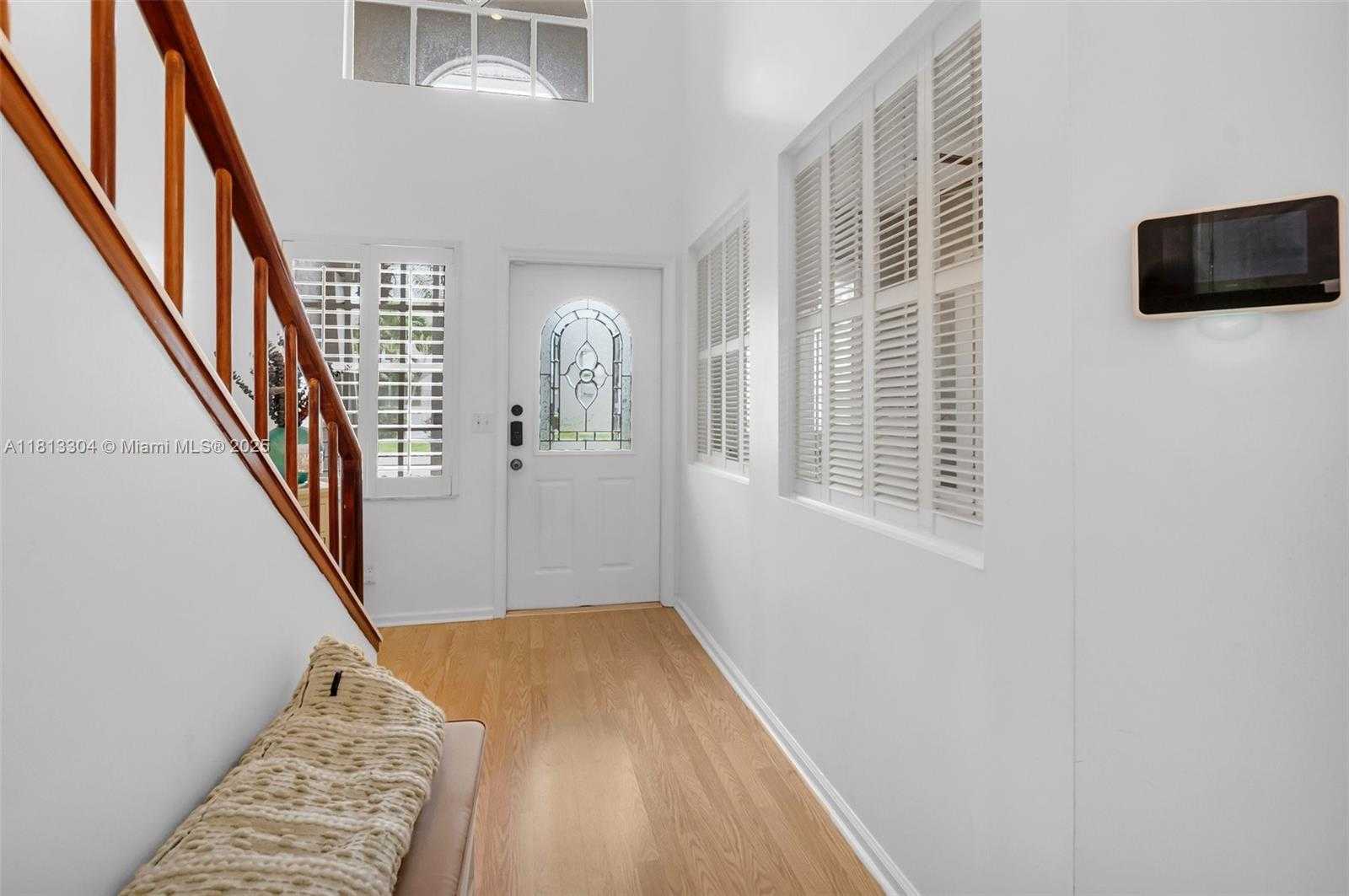 Small Image of 9280 Boca Gardens Pkwy, Boca Raton, FL 33496, USA Number 5