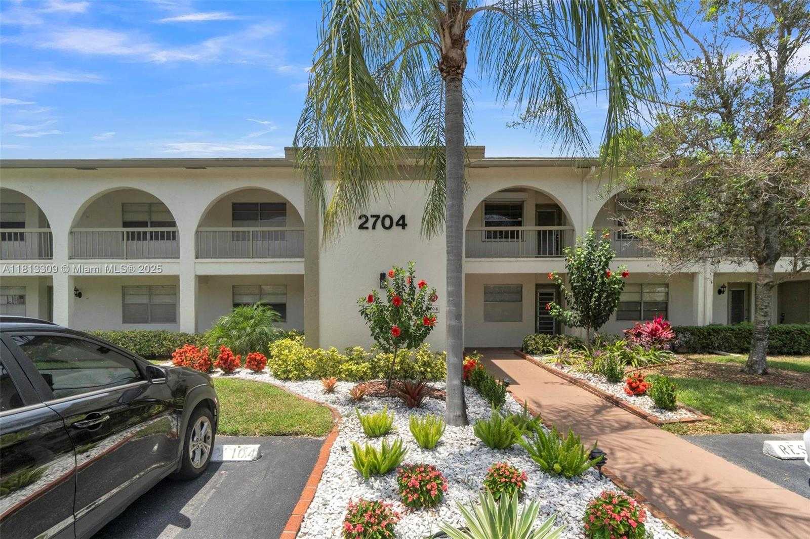 Small Image of 2704 NASSAU BND #J2, Coconut Creek Number 2