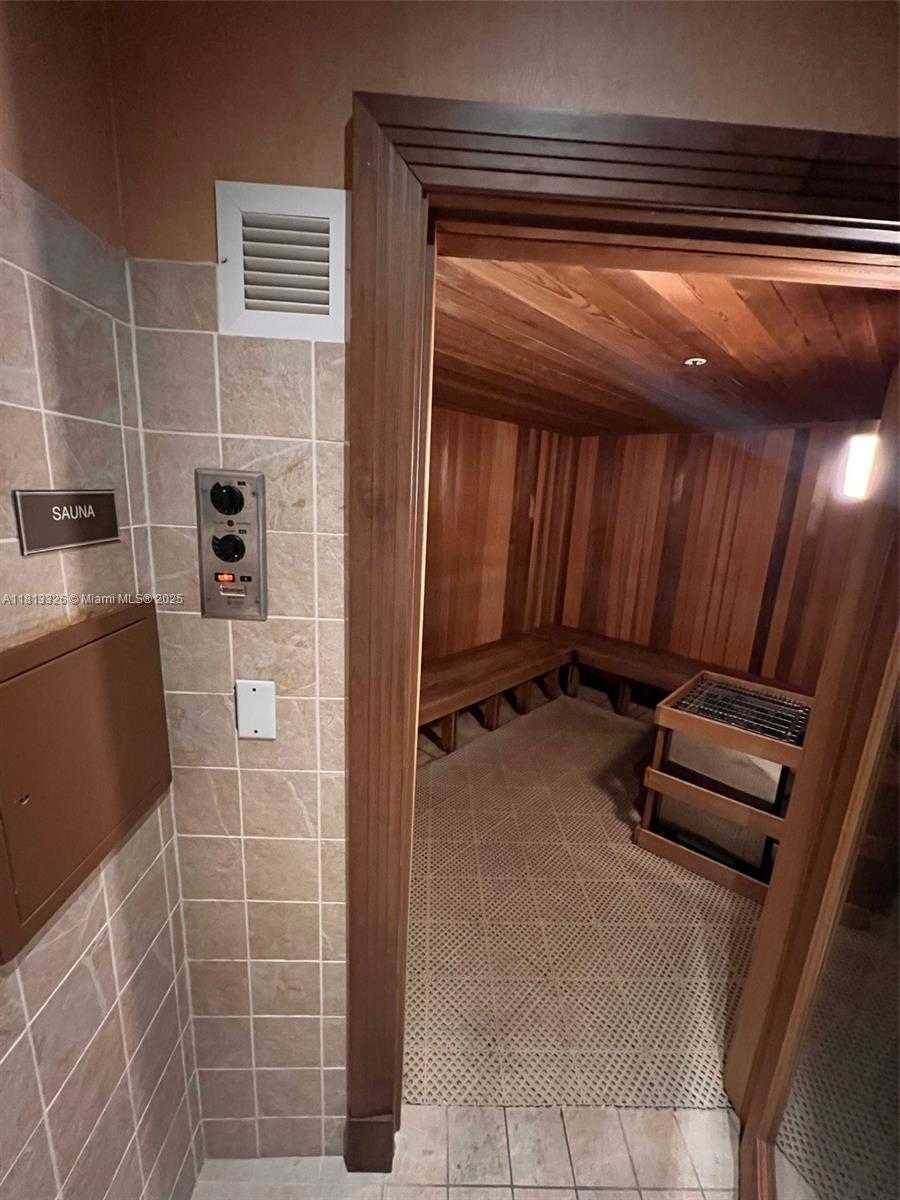 Small Image of 510 NORTH WEST 84TH AVE #528, Plantation Number 24