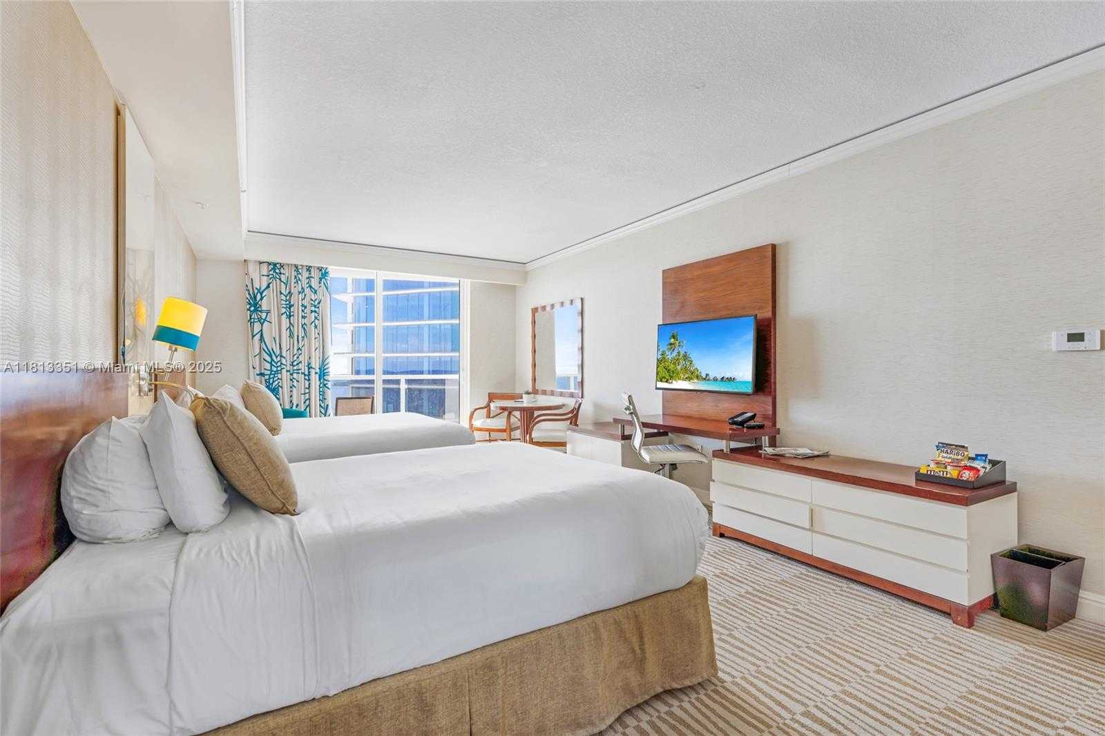Small Image of 18001 COLLINS AVE #2012, Sunny Isles Beach Number 12