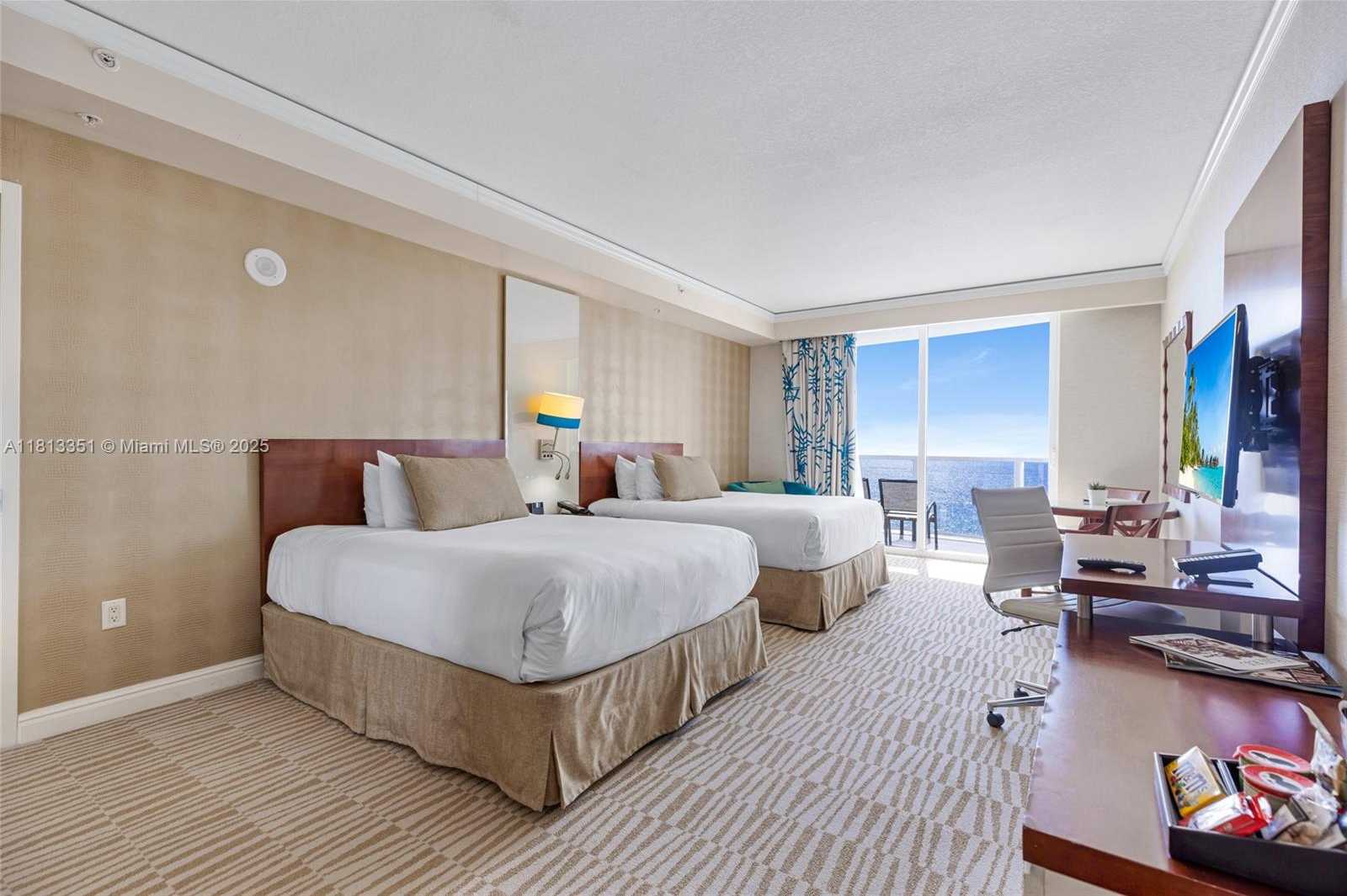 Small Image of 18001 COLLINS AVE #2012, Sunny Isles Beach Number 5